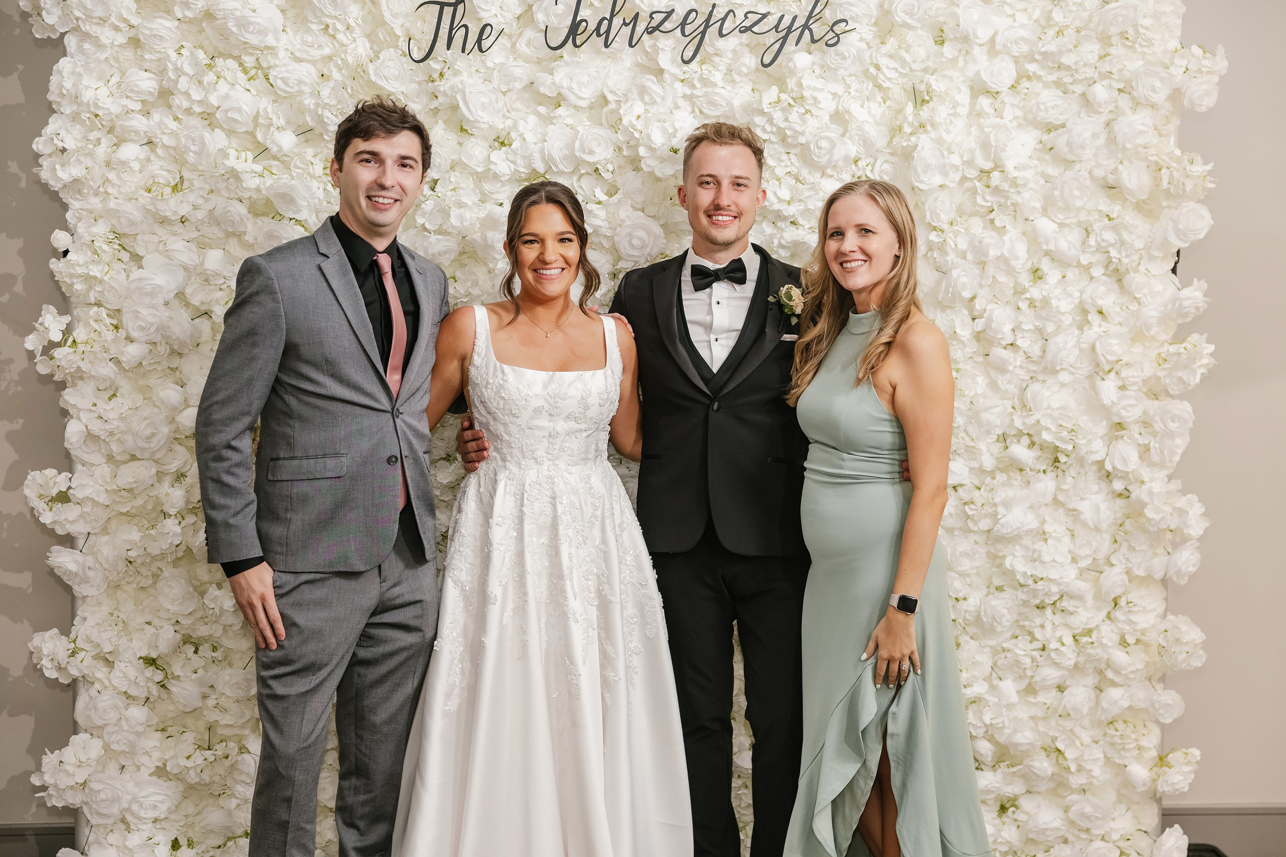 09.06.2025 Wedding. Wedding family event photographer in Chicago Nick Yushevich