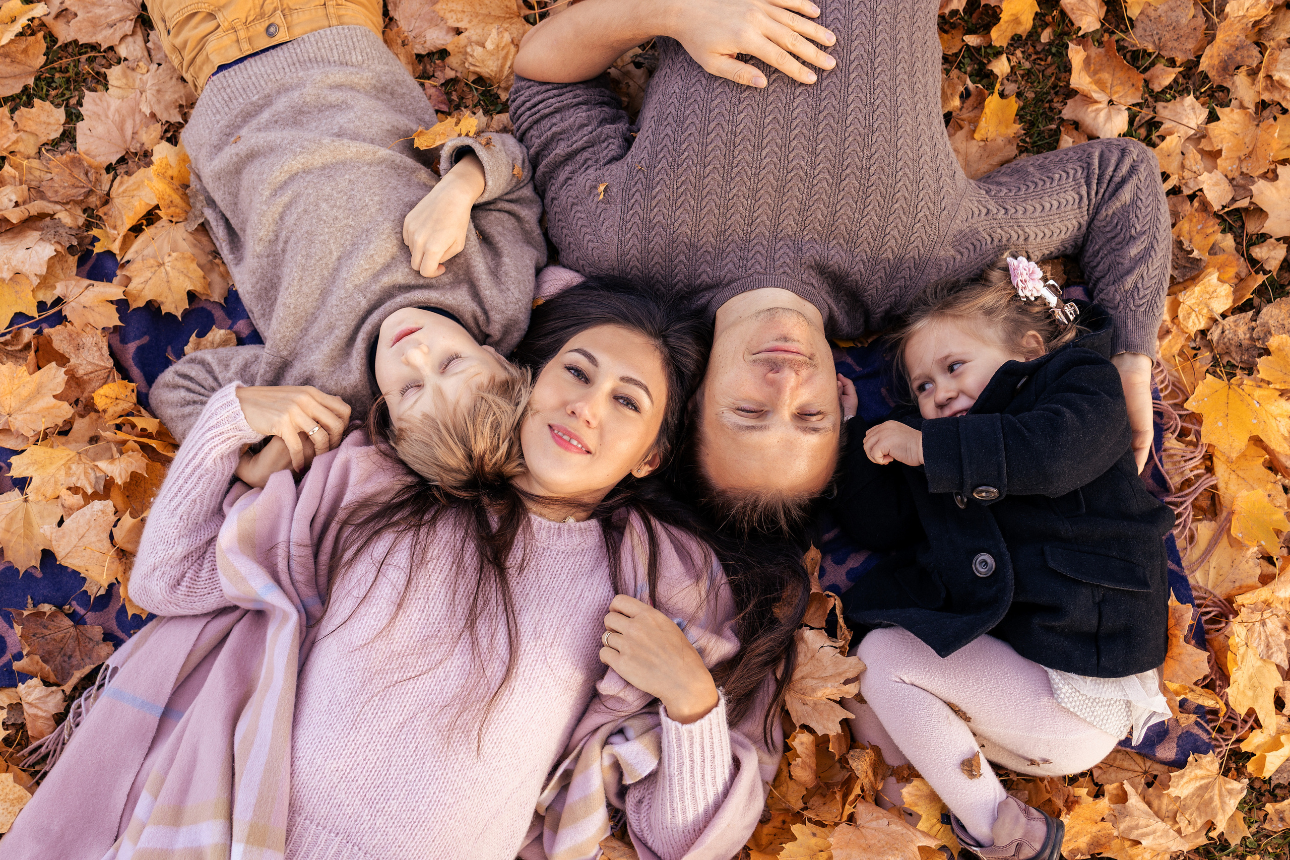 Семейная фотосессия на природе