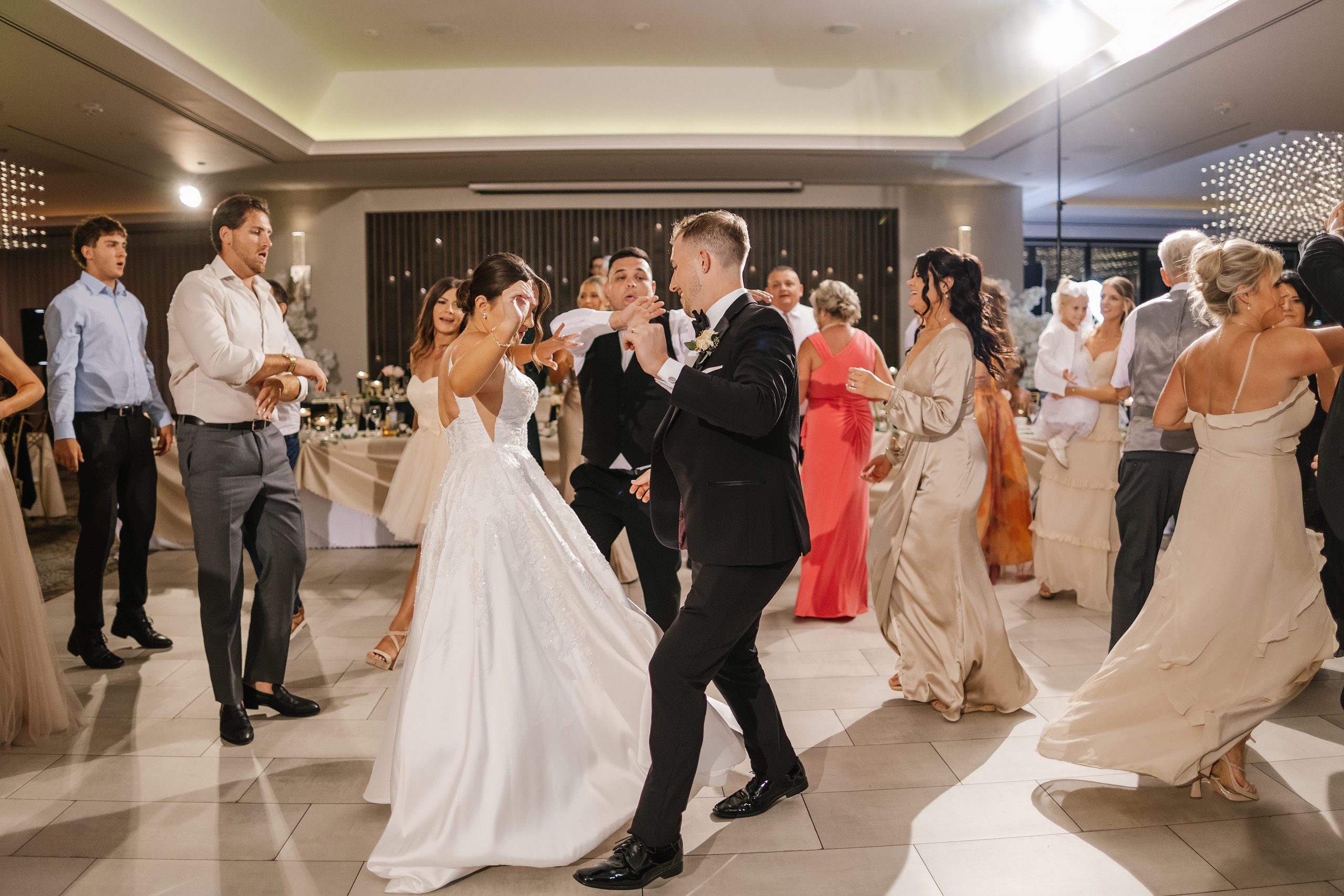 09.06.2025 Wedding. Wedding family event photographer in Chicago Nick Yushevich