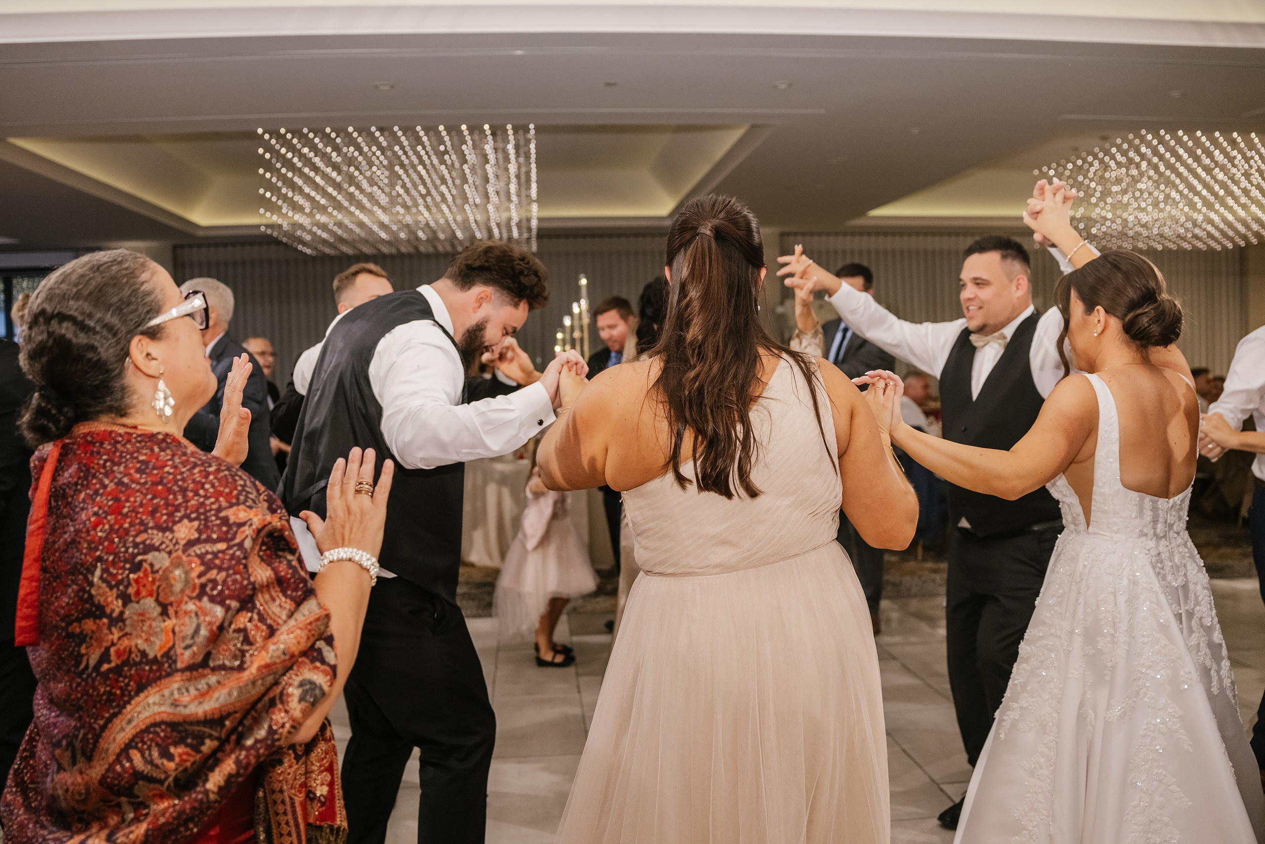 09.06.2025 Wedding. Wedding family event photographer in Chicago Nick Yushevich