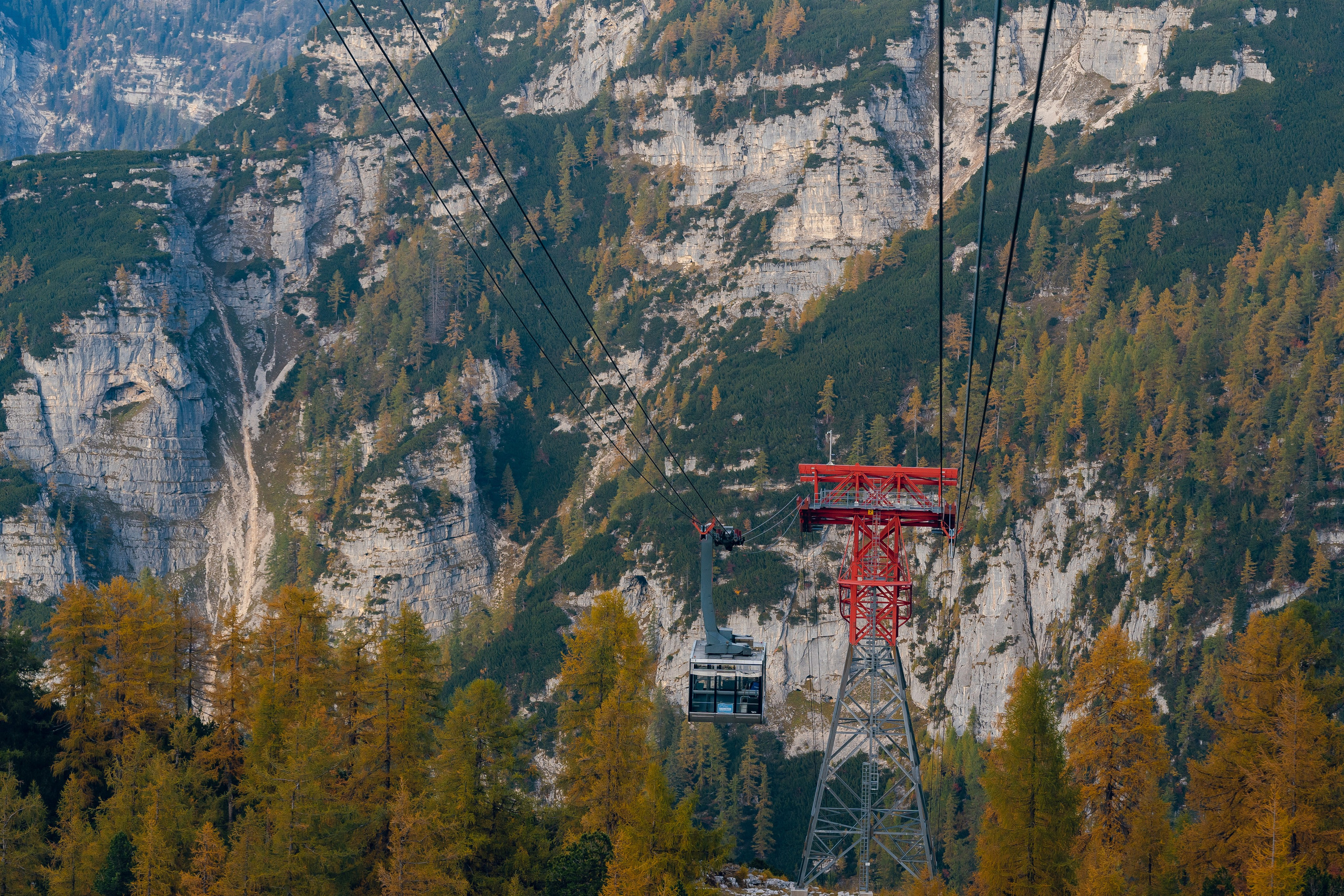Wo die Liebe die Landschaft trifft: After-Wedding-Shooting in Hallstatt