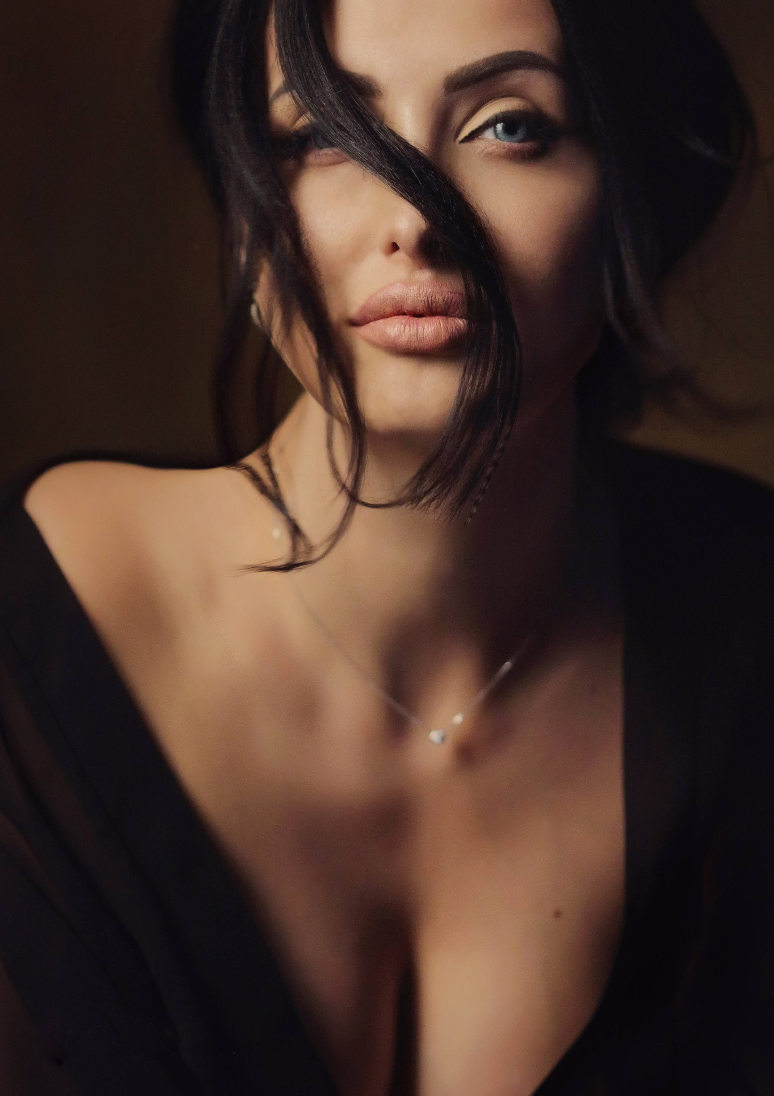 Female. Luxury wedding, portrait, family photographer over Europe