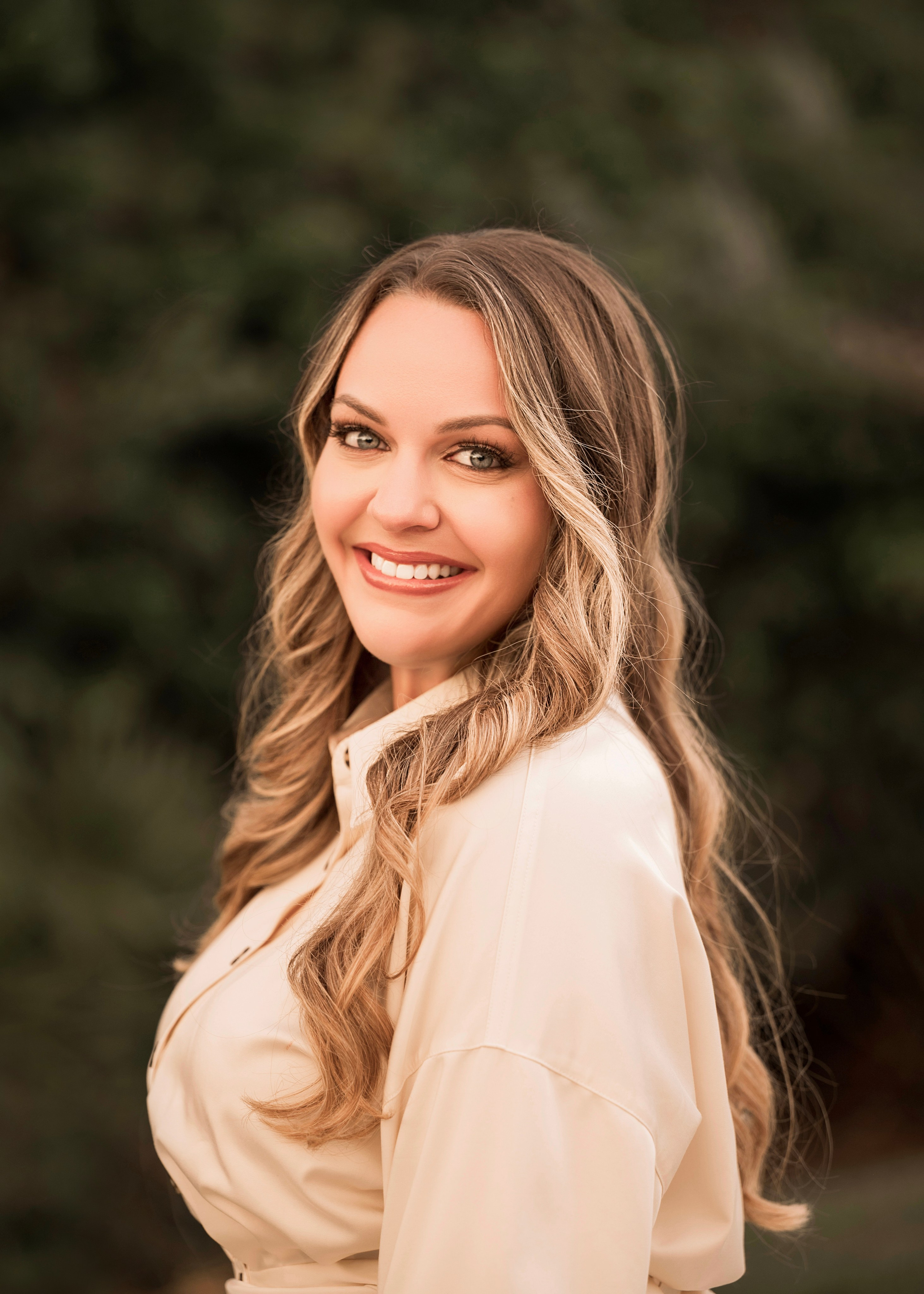 Business portrait. Portrait, kids and family photographer in Wesley Chapel Alina Alice Osipova