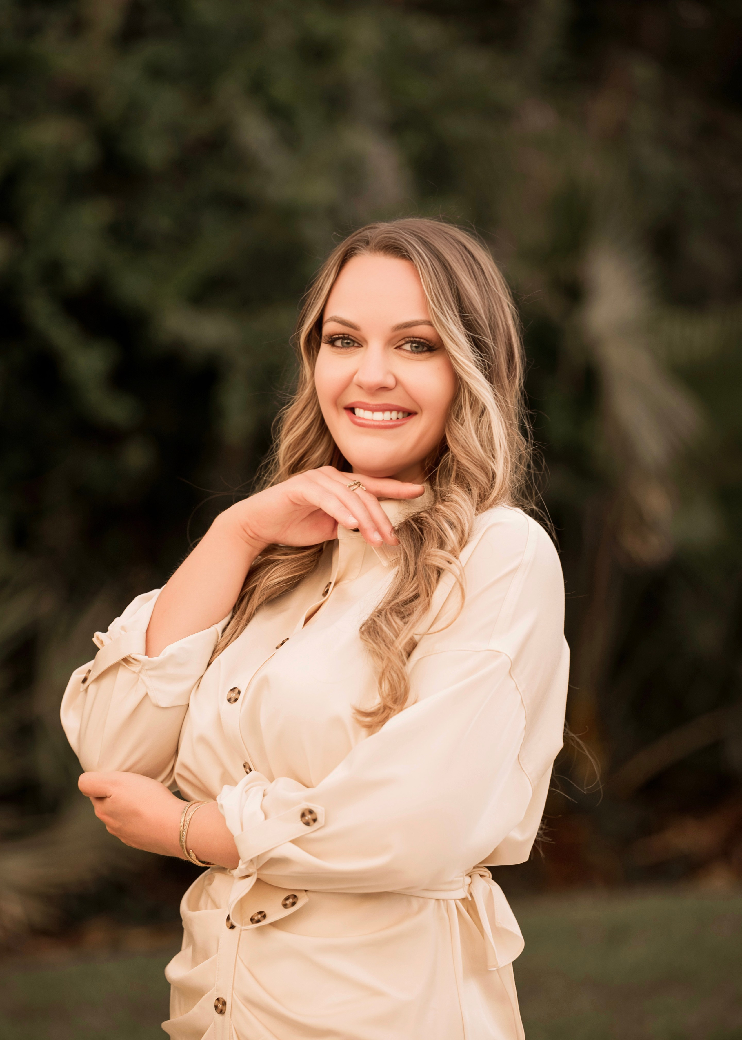 Business portrait. Portrait, kids and family photographer in Wesley Chapel Alina Alice Osipova