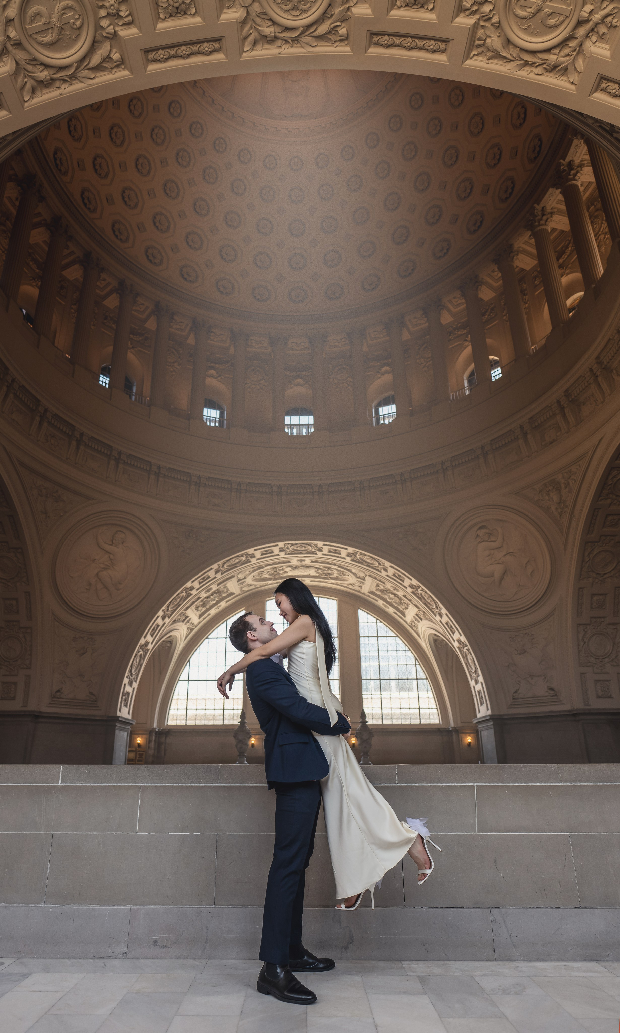 SF City Hall. Wedding & Elopement Photographers in California