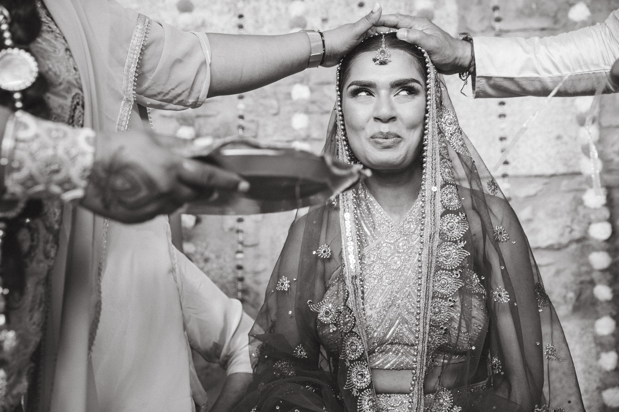 Patrik & Naomi. Monestir Sant Salvi. Paola wedding photographer / videographer in Barcelona