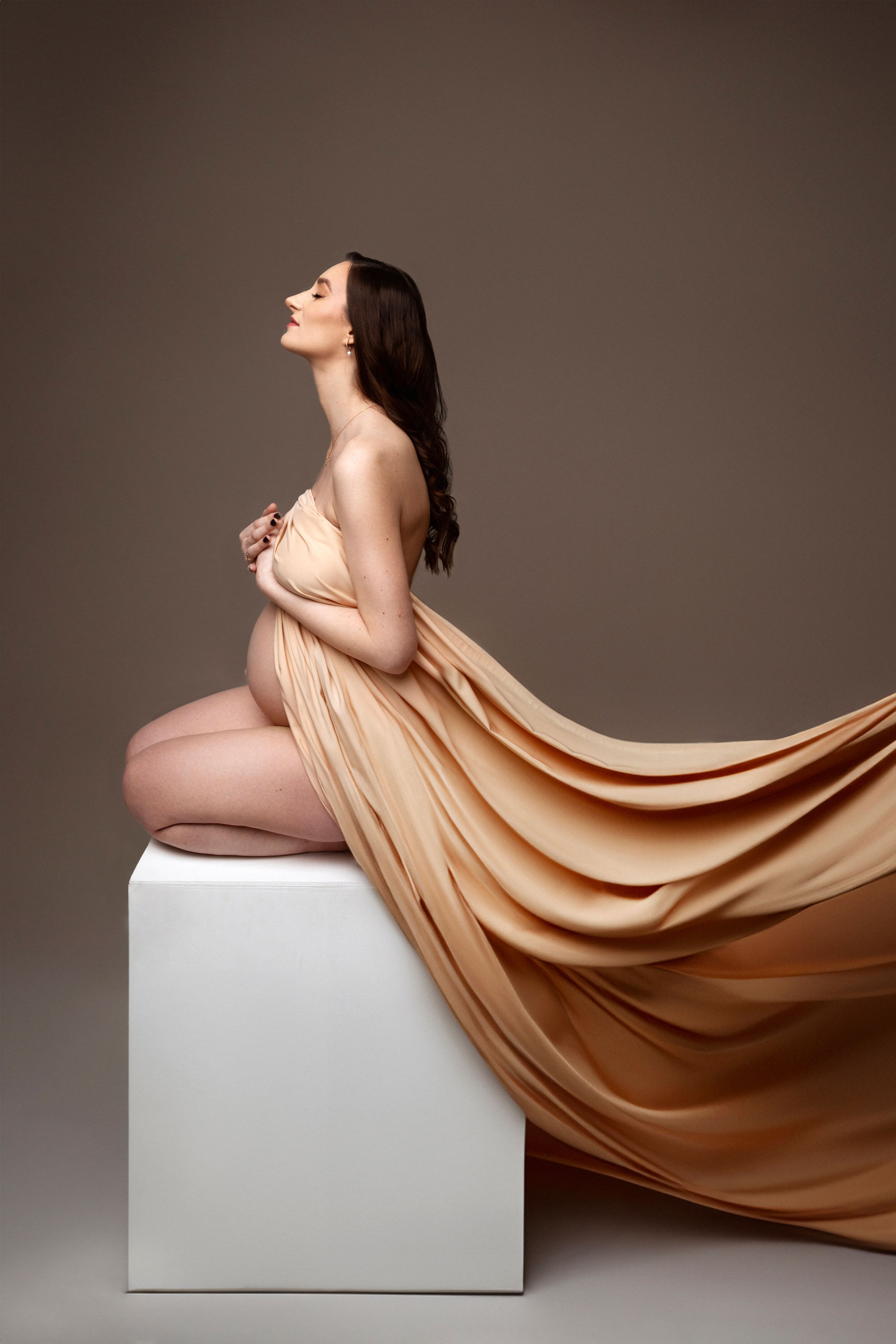 GODA | LAUKIMO FOTOSESIJA STUDIJOJE. Vestuvių ir nėščiųjų fotografė Raminta Razmaitė