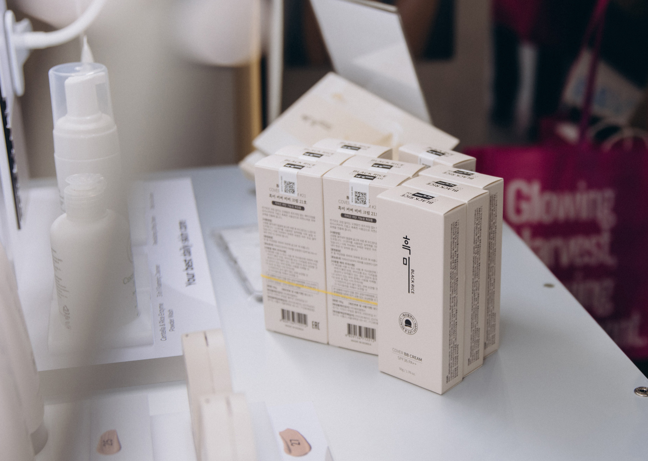 Seoul beauty expo 2025 (Black Rice). Portrait photographer in South Korea Olga Lian