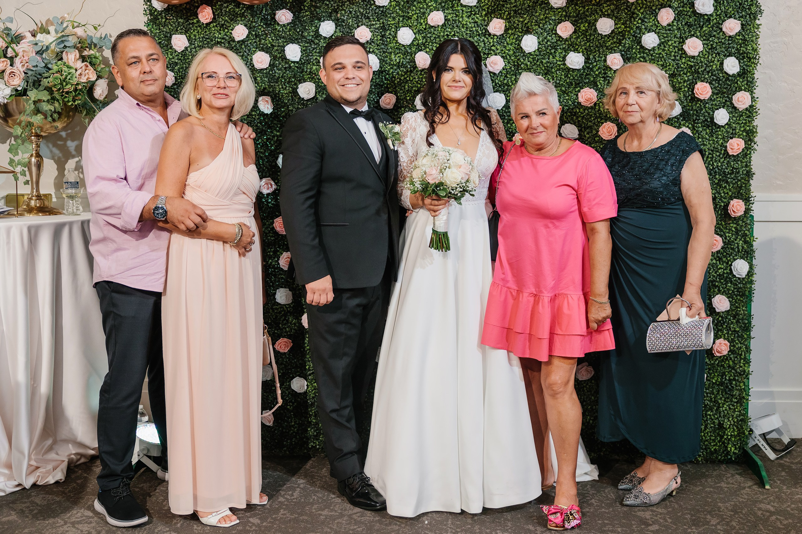 31.08.2024 Wedding. Wedding family event photographer in Chicago Nick Yushevich