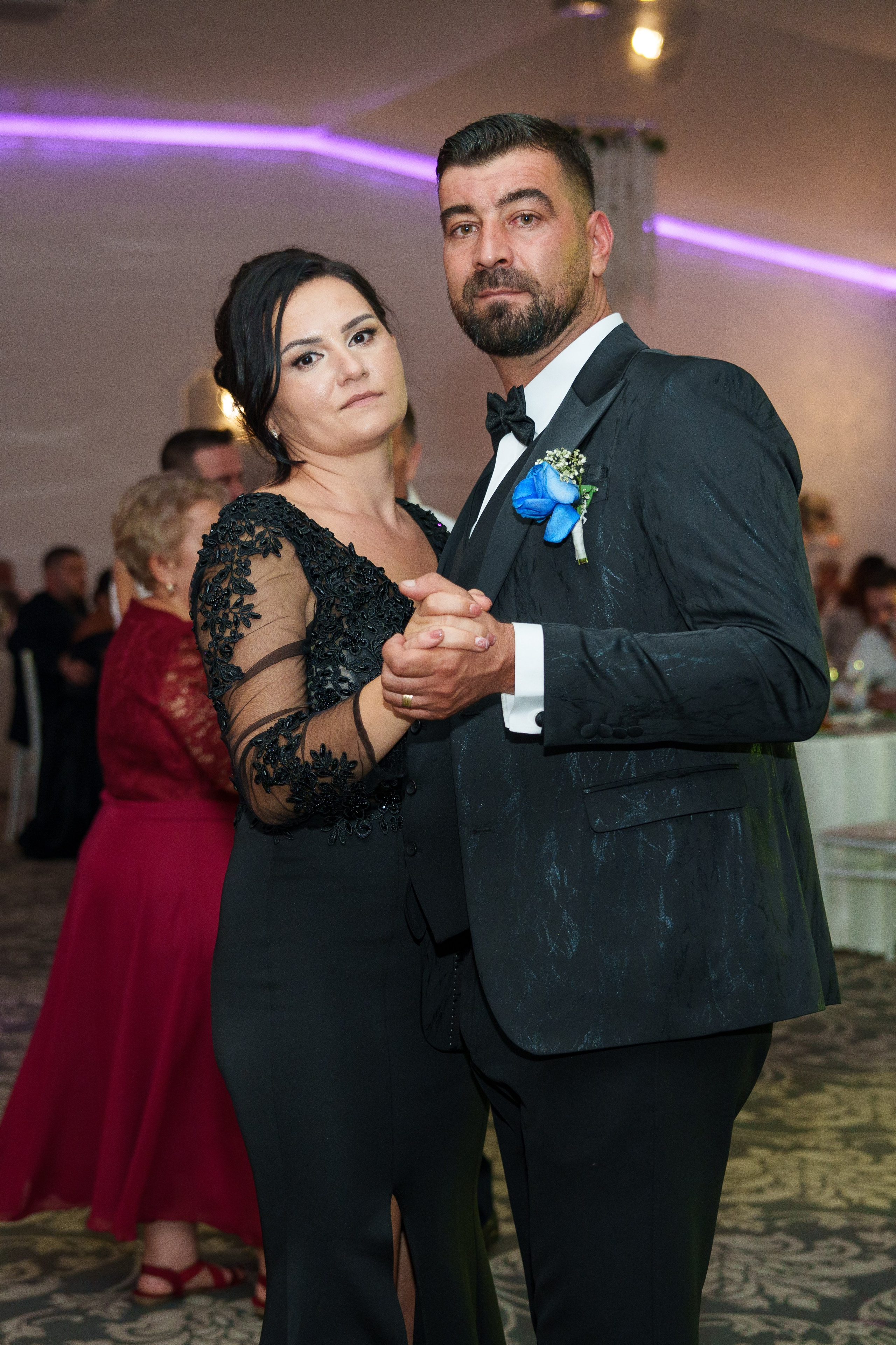 Bella & Adi. Foto Studio — Fotograf de evenimente, nunti, botezuri, portrete