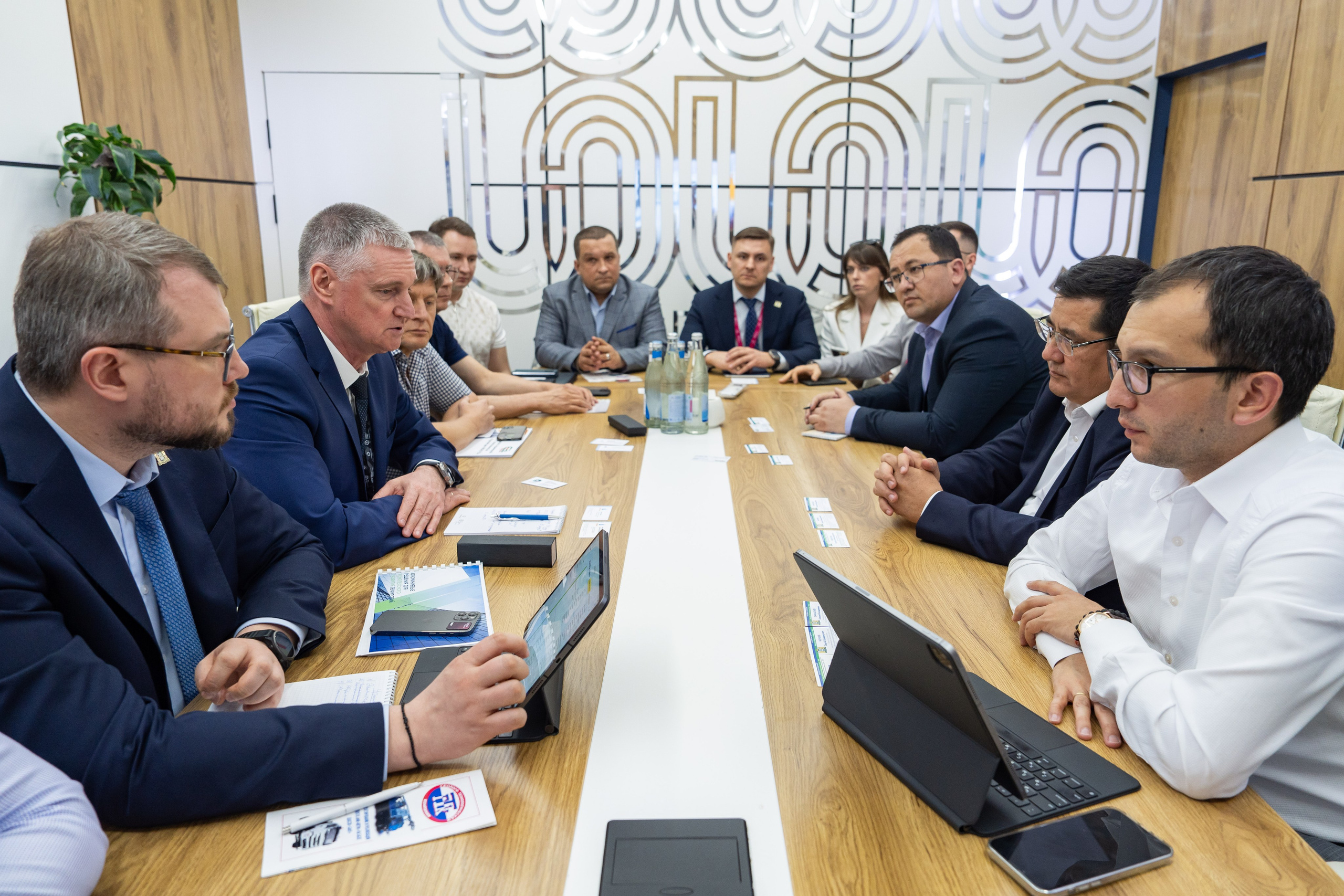 Международная промышленная выставка «ИННОПРОМ. Центральная Азия 2024». Георгий Намазов | Фотограф в Ташкенте