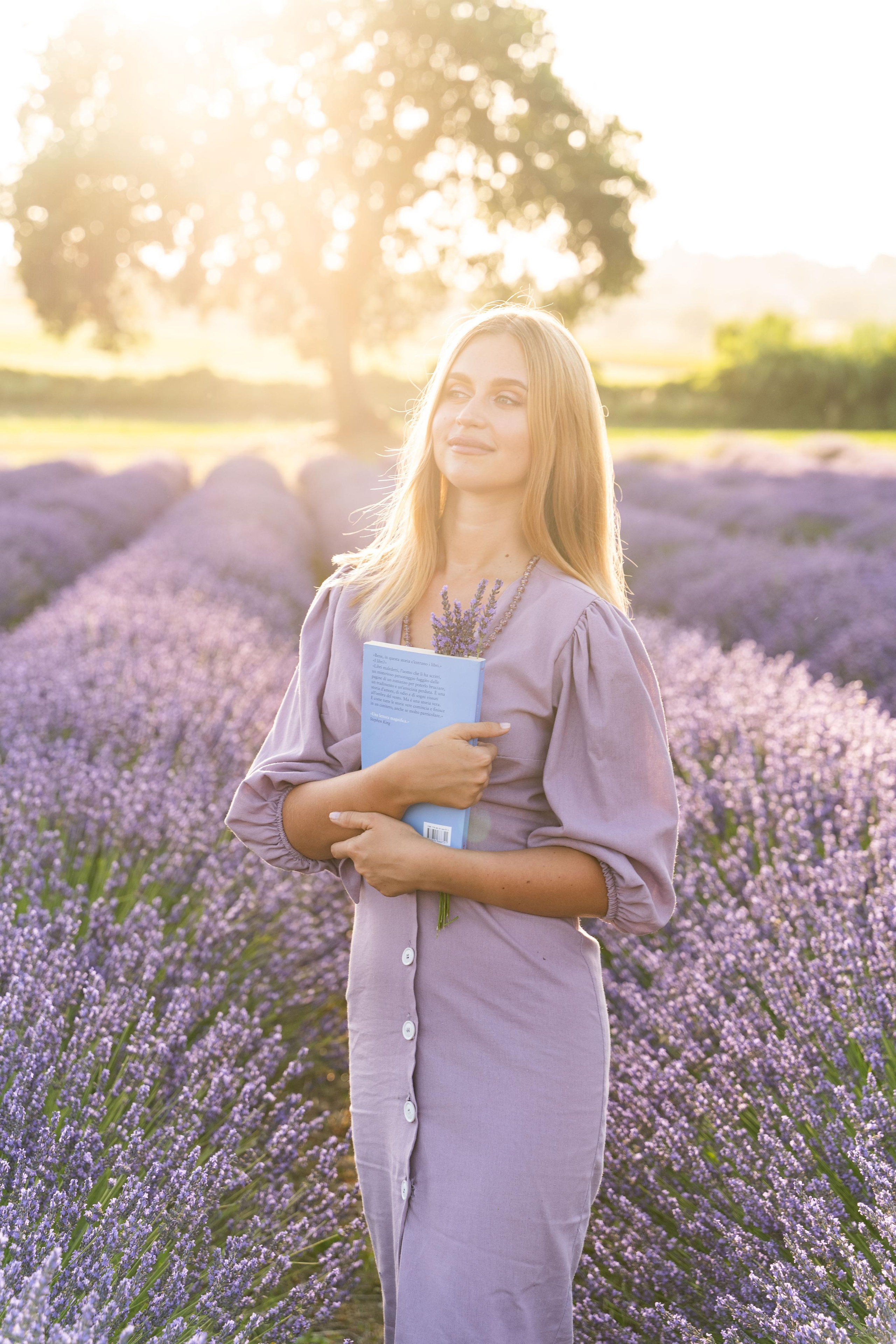 Lavender. Wedding photographer Natalia