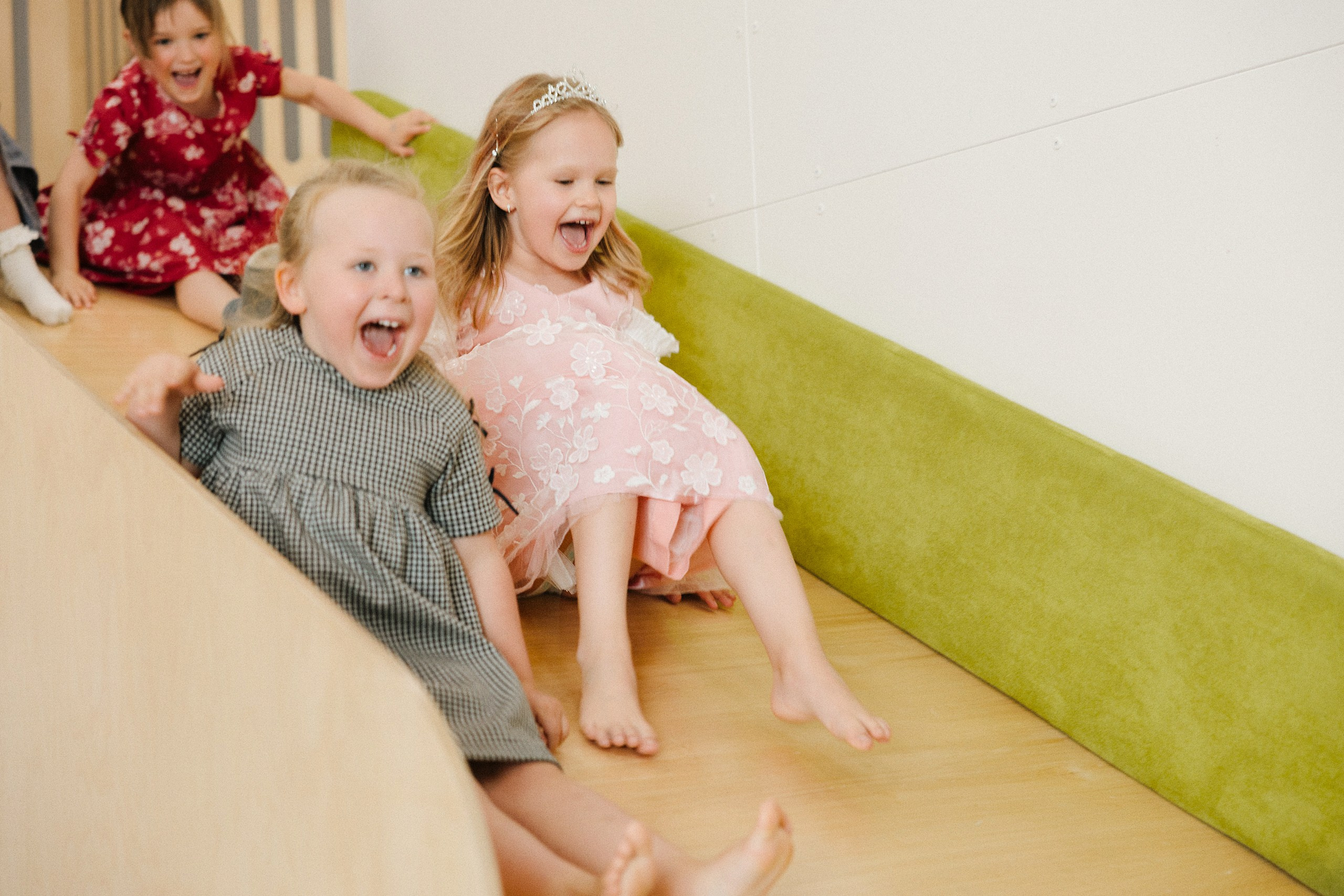 Праздничная фотосессия 6-летия — LaBubu, любимые герои и стильная детская атмосфера. Евгений Тимофеев | Свадебный и контент-фотограф и видеограф в Риге