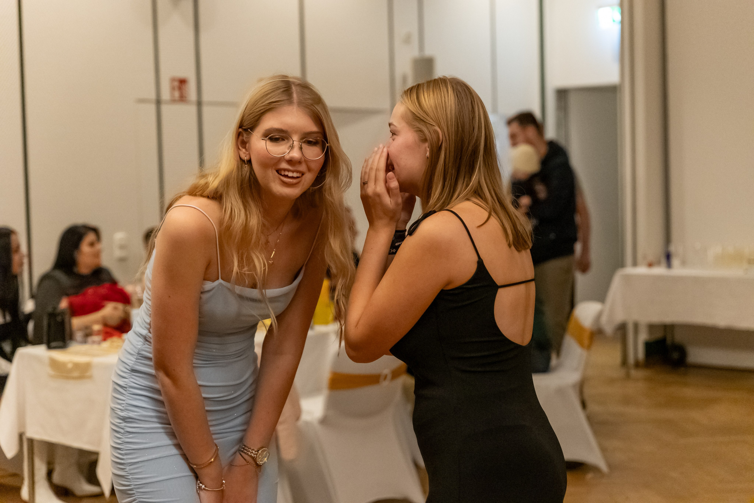 Denisa 18 Ani Majorat