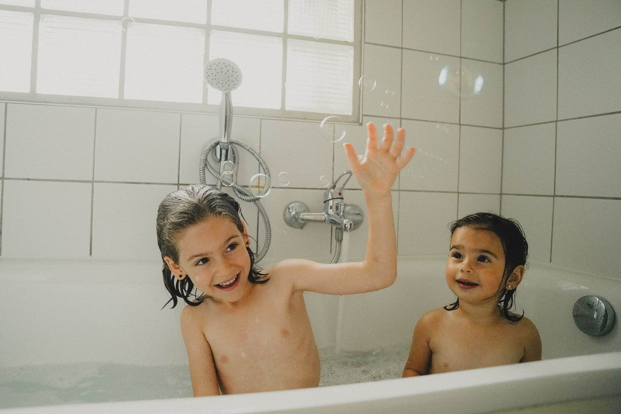 RITRATTO | LIFESTYLE | REPORTAGE. Svitlana Miahka fotografa a Genova