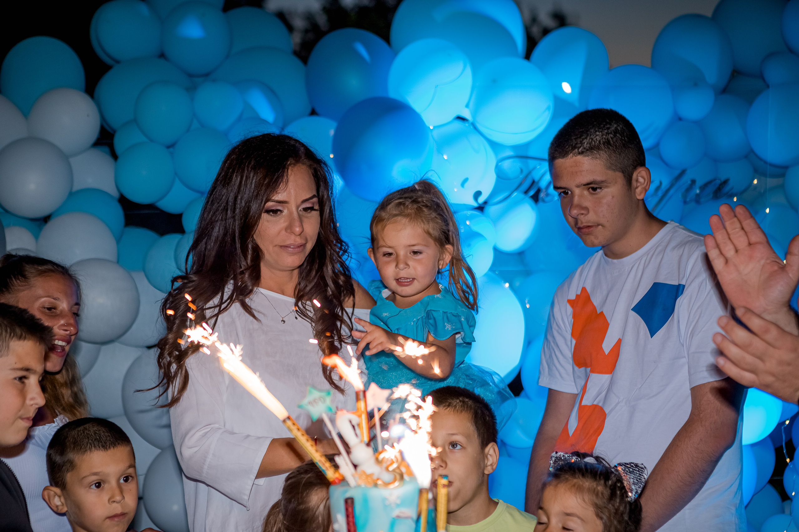 Честит Рожден Ден. Фотограф Ирина Йотова