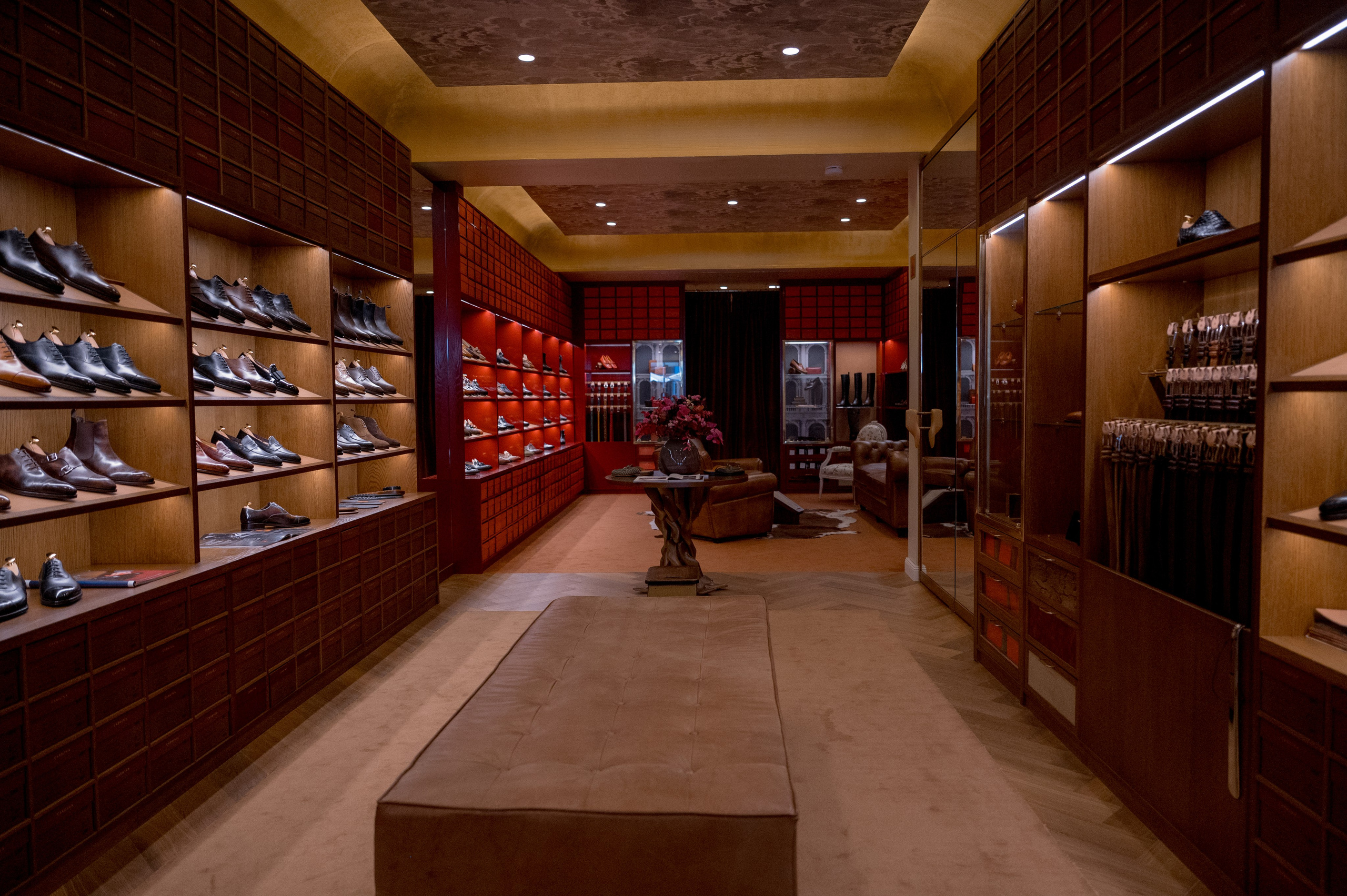 Carmina — Luxury Footwear Photography. Photographer in Luxembourg Tanita