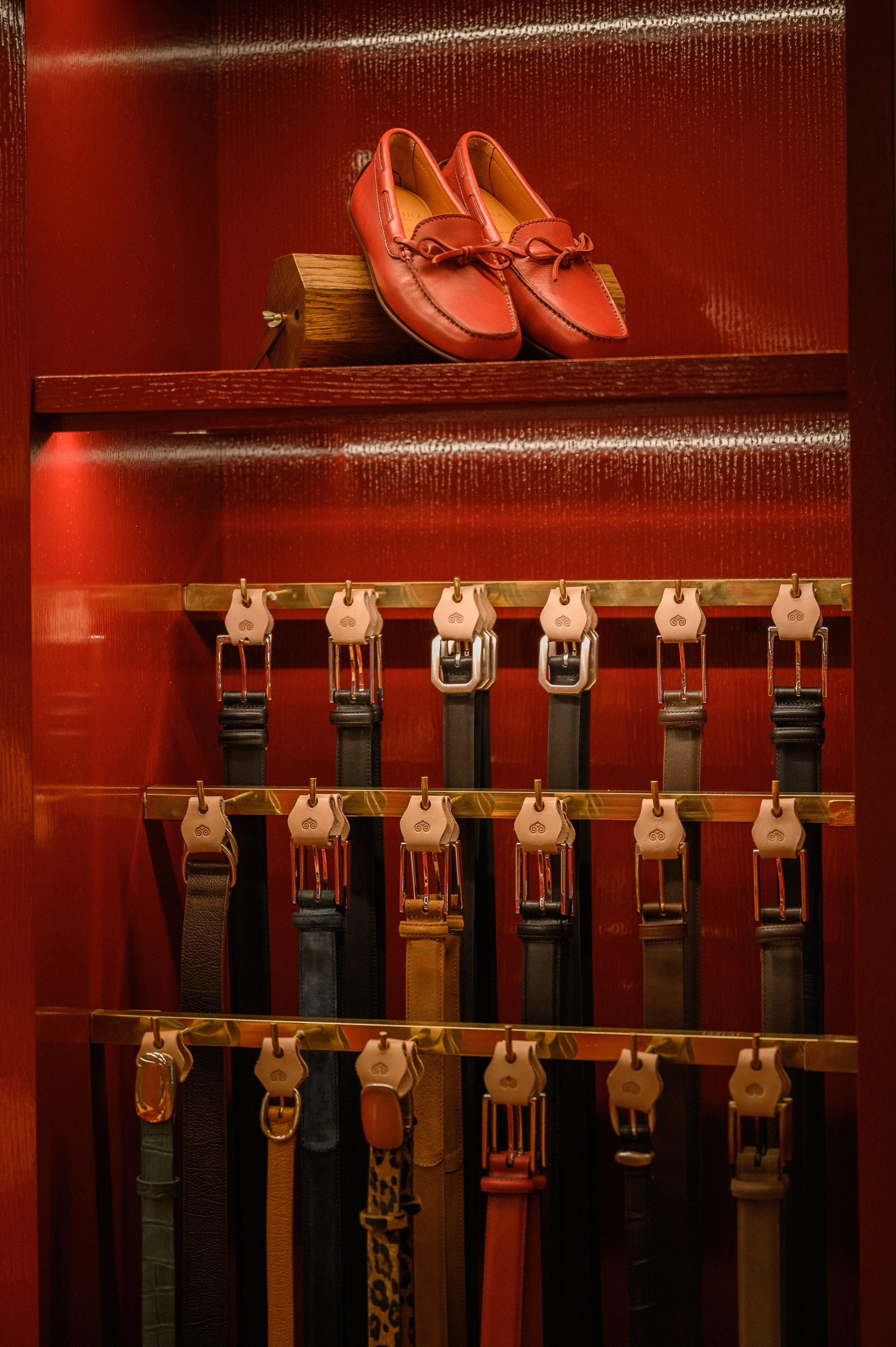 Carmina — Luxury Footwear Photography. Photographer in Luxembourg Tanita
