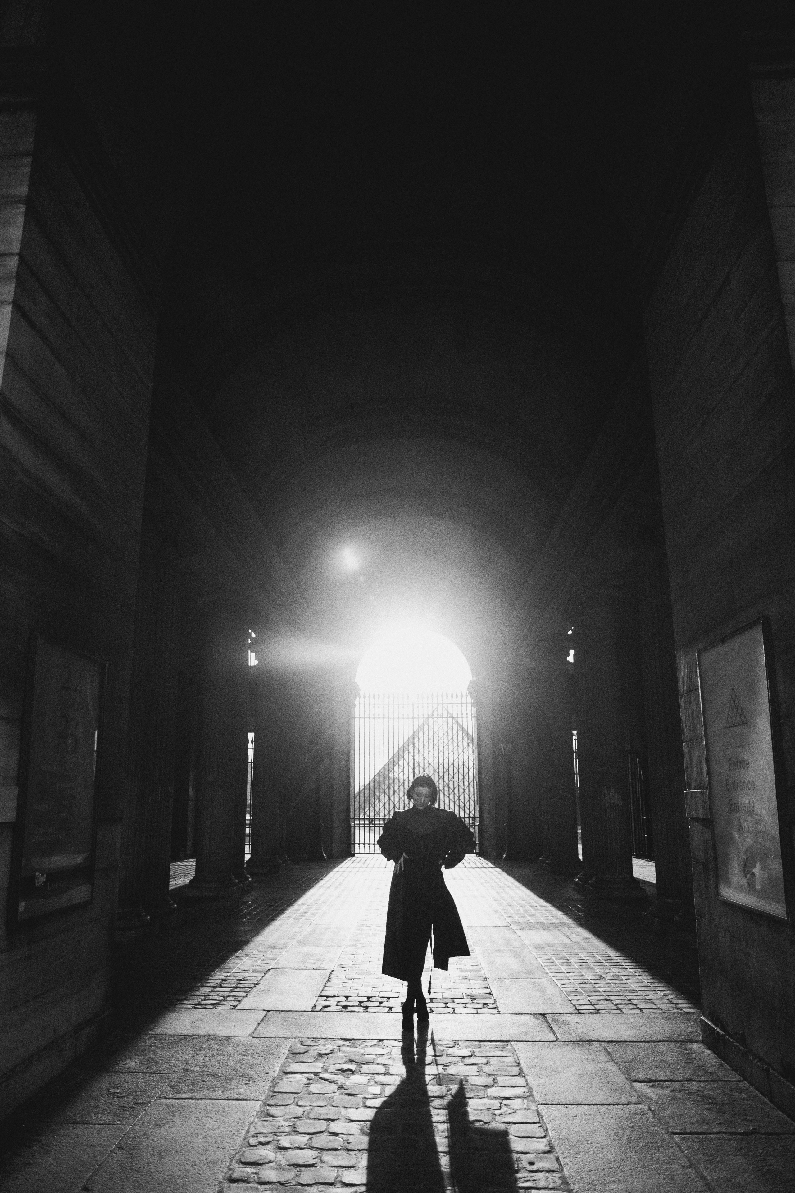 A Fashion-Inspired Portrait Session in Paris — Elena. Paris Wedding Photographer