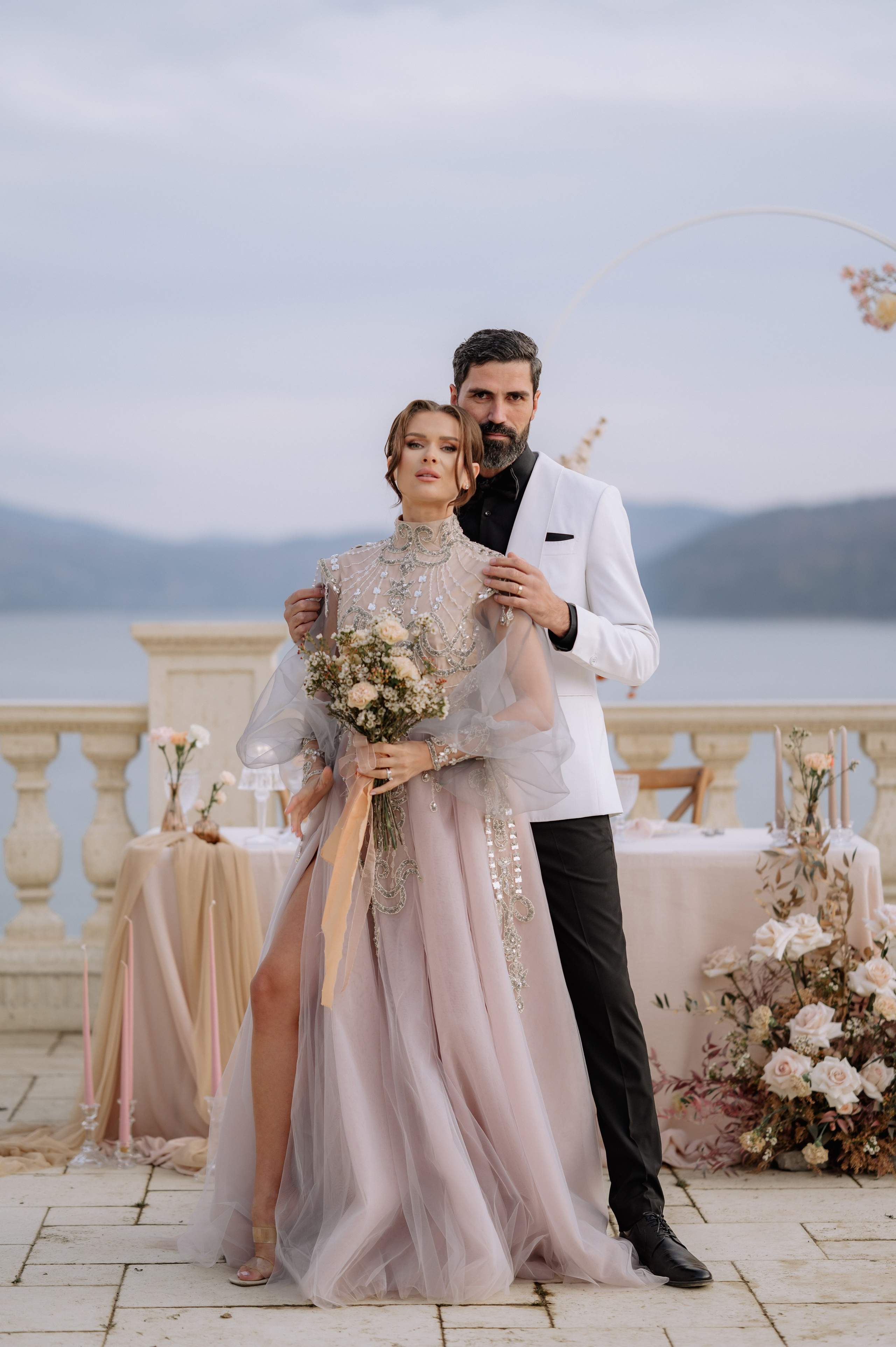 Sedinta foto nunta la Gradinile Romane , Neamt. Proud Vision Weddings | Wedding Photography & Film — Servicii profesionale Foto Video Nunta Iasi