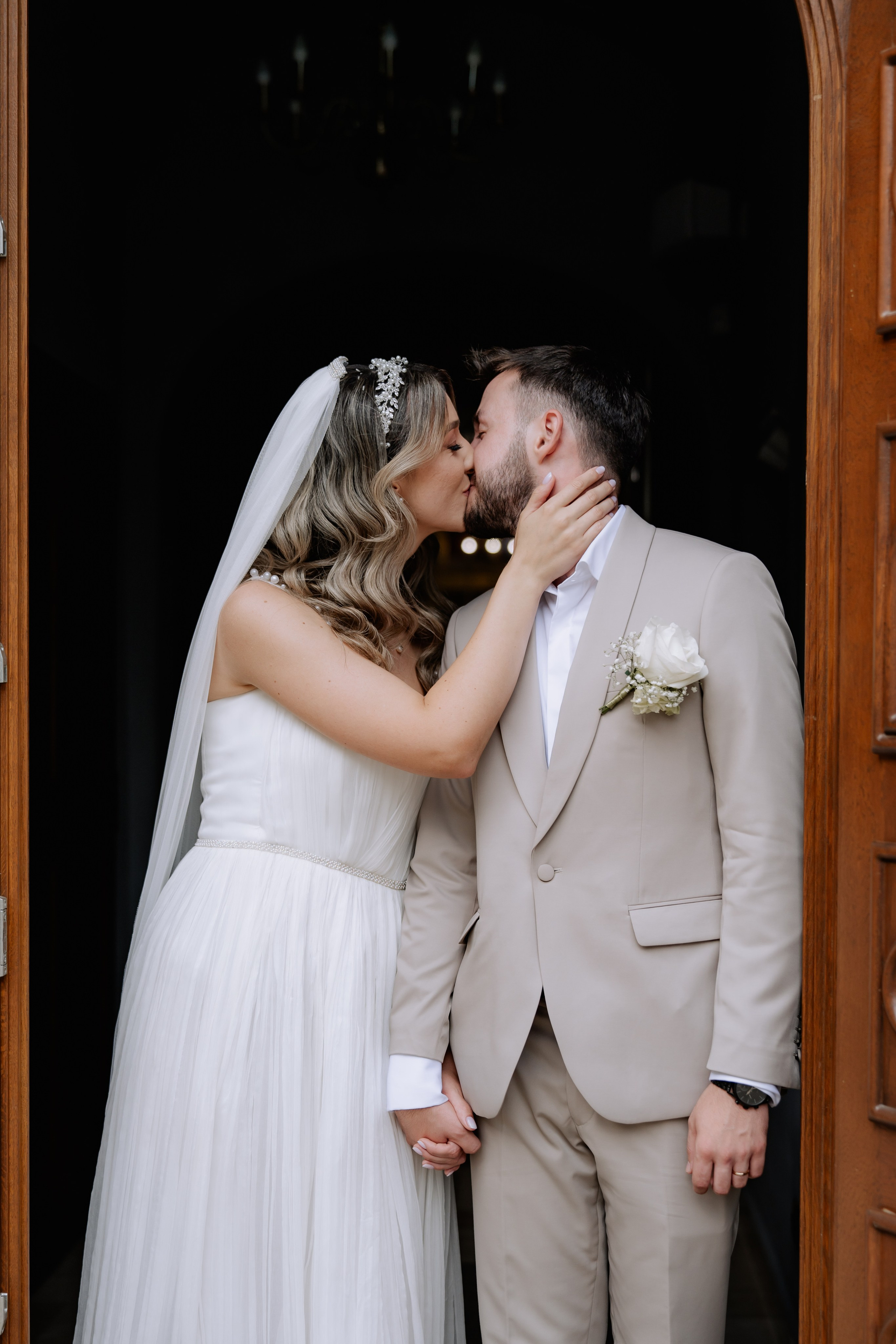 Madalina + Cosmin | Wedding day. Proud Vision Weddings | Wedding Photography & Film — Servicii profesionale Foto Video Nunta Iasi