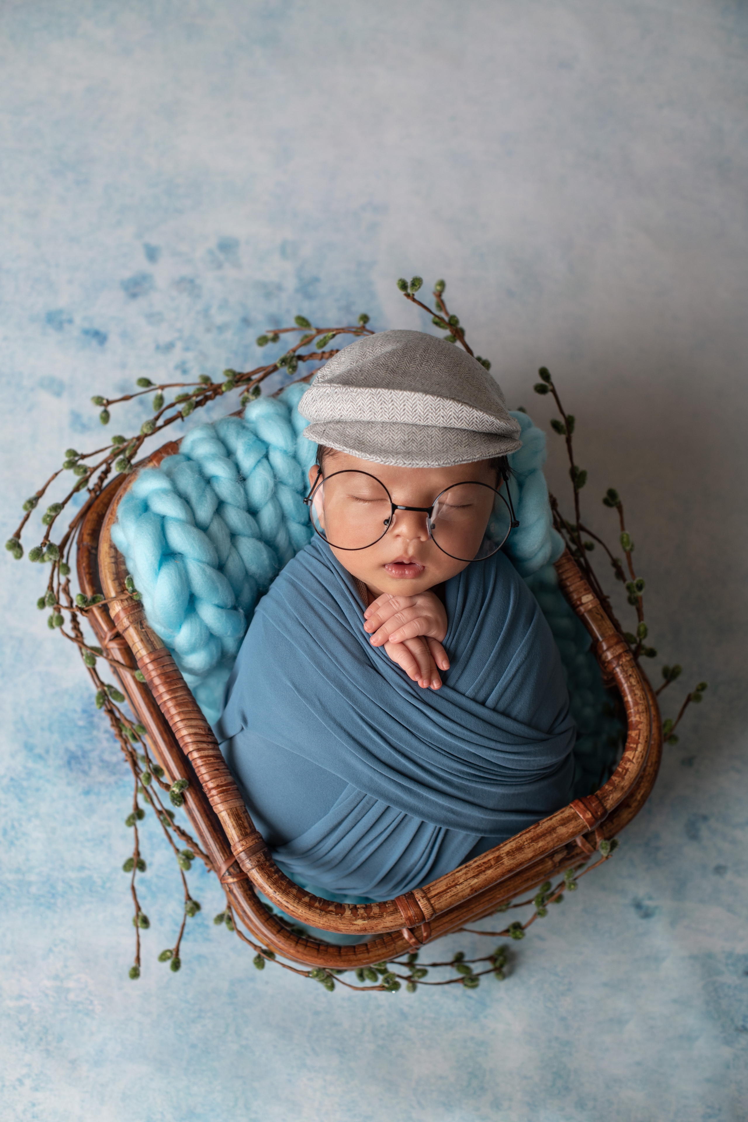 Newborn. Newborn photographer Sacramento