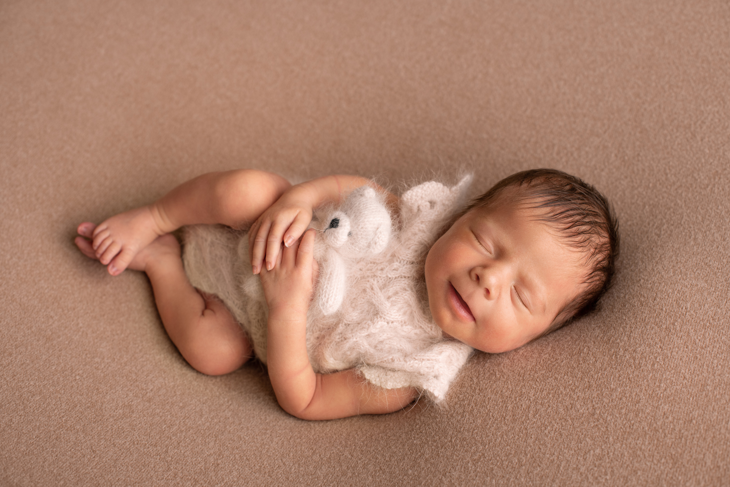 Newborn. Newborn photographer Sacramento