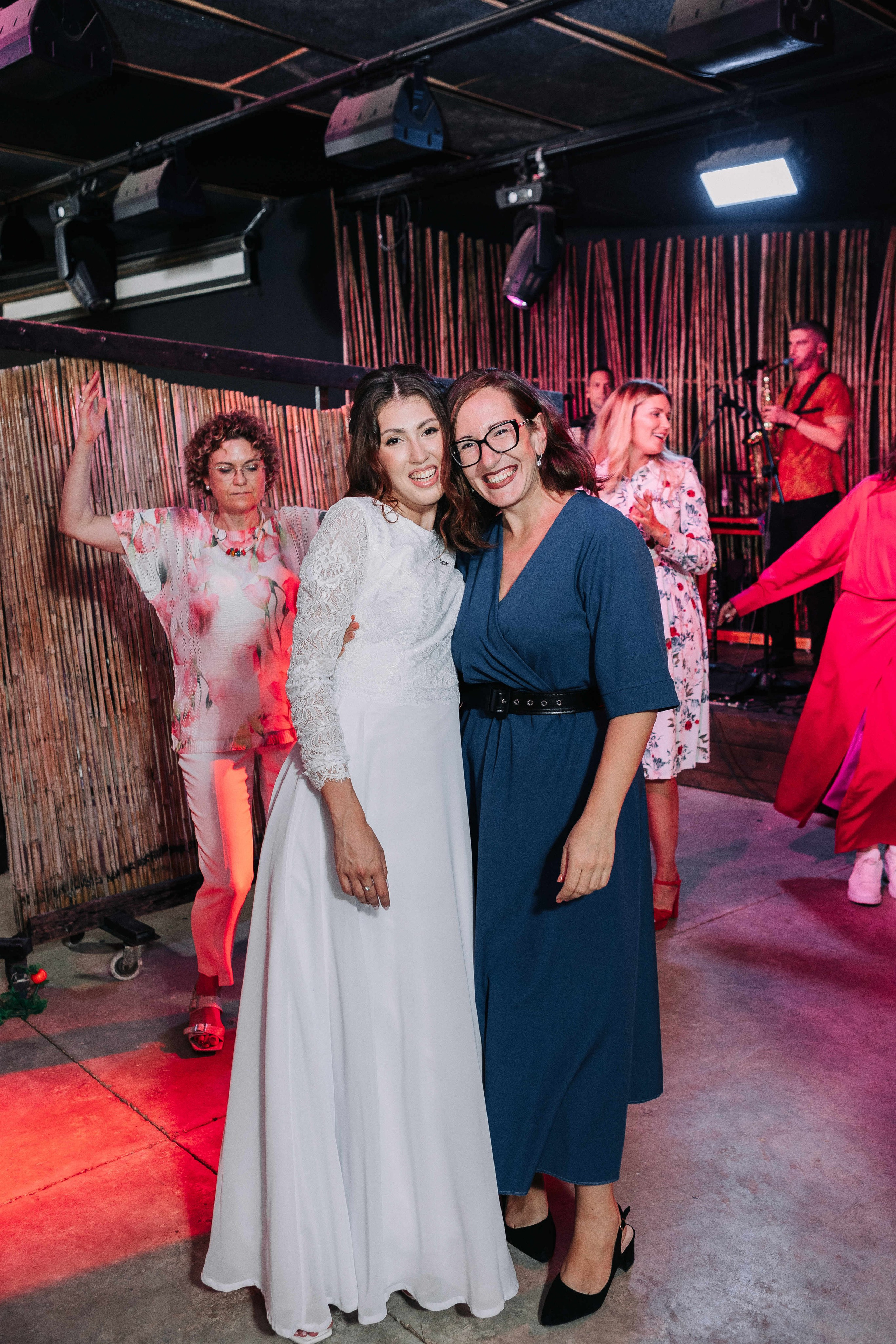 WEDDING OUT OF CITY. PHOTOGRAPHER IN ISRAEL