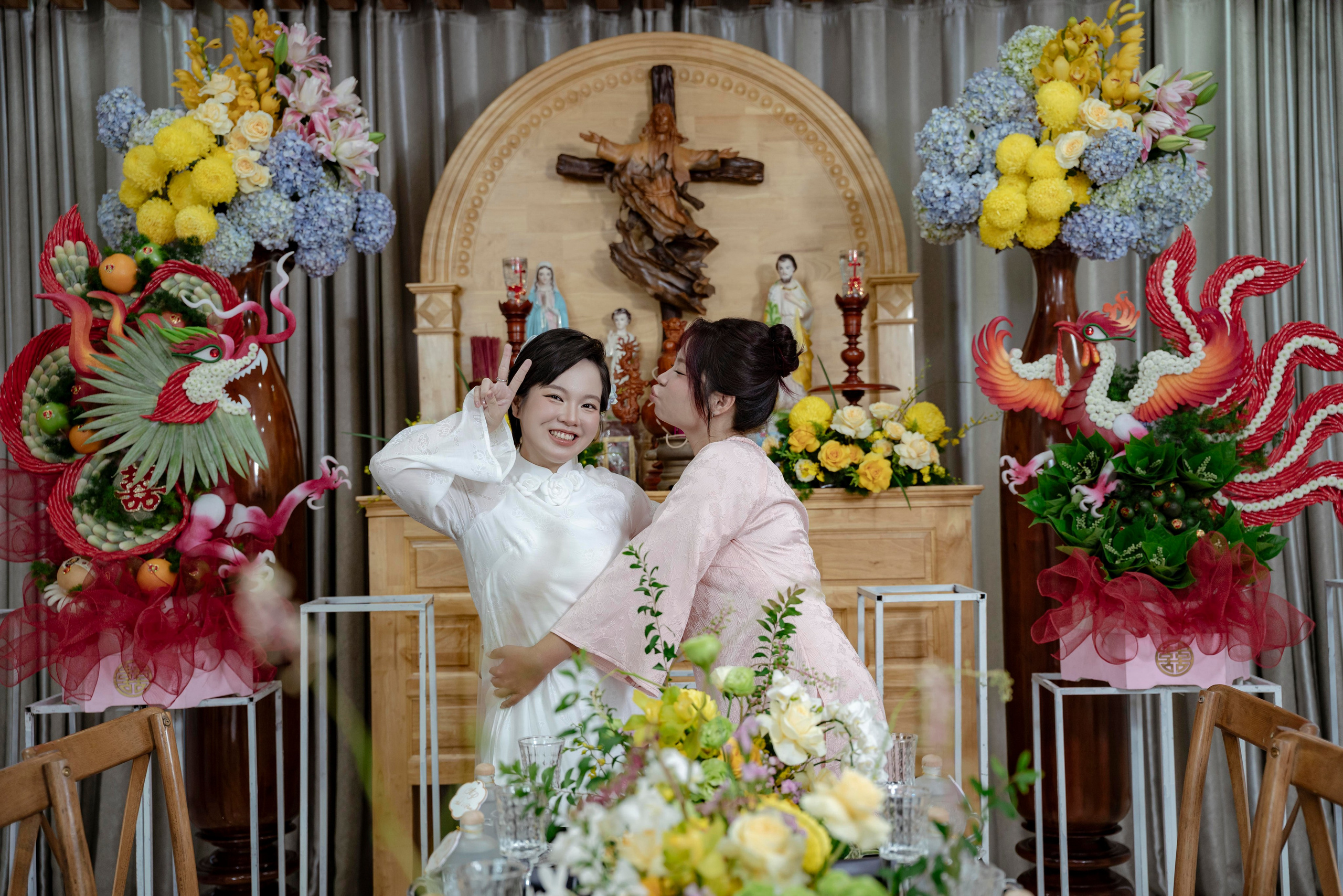 JOE & MIA. WEDDING PHOTOGRAPHER IN VIETNAM