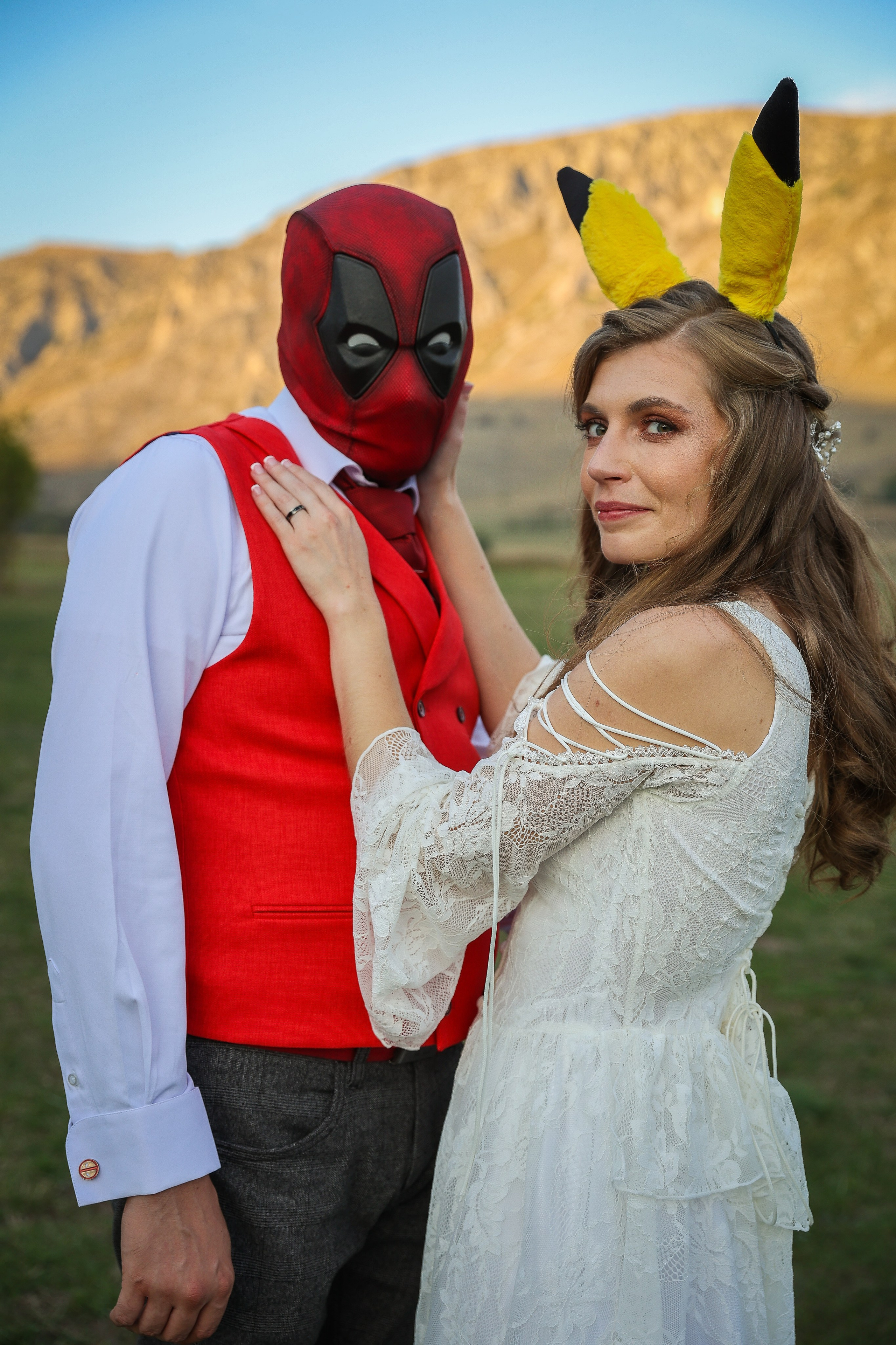 Orsi & Remus, eleganță în inima Transilvaniei. Rares Bucur is a professional wedding photographer based in Cluj-Napoca, Romania, specializing in wedding photography