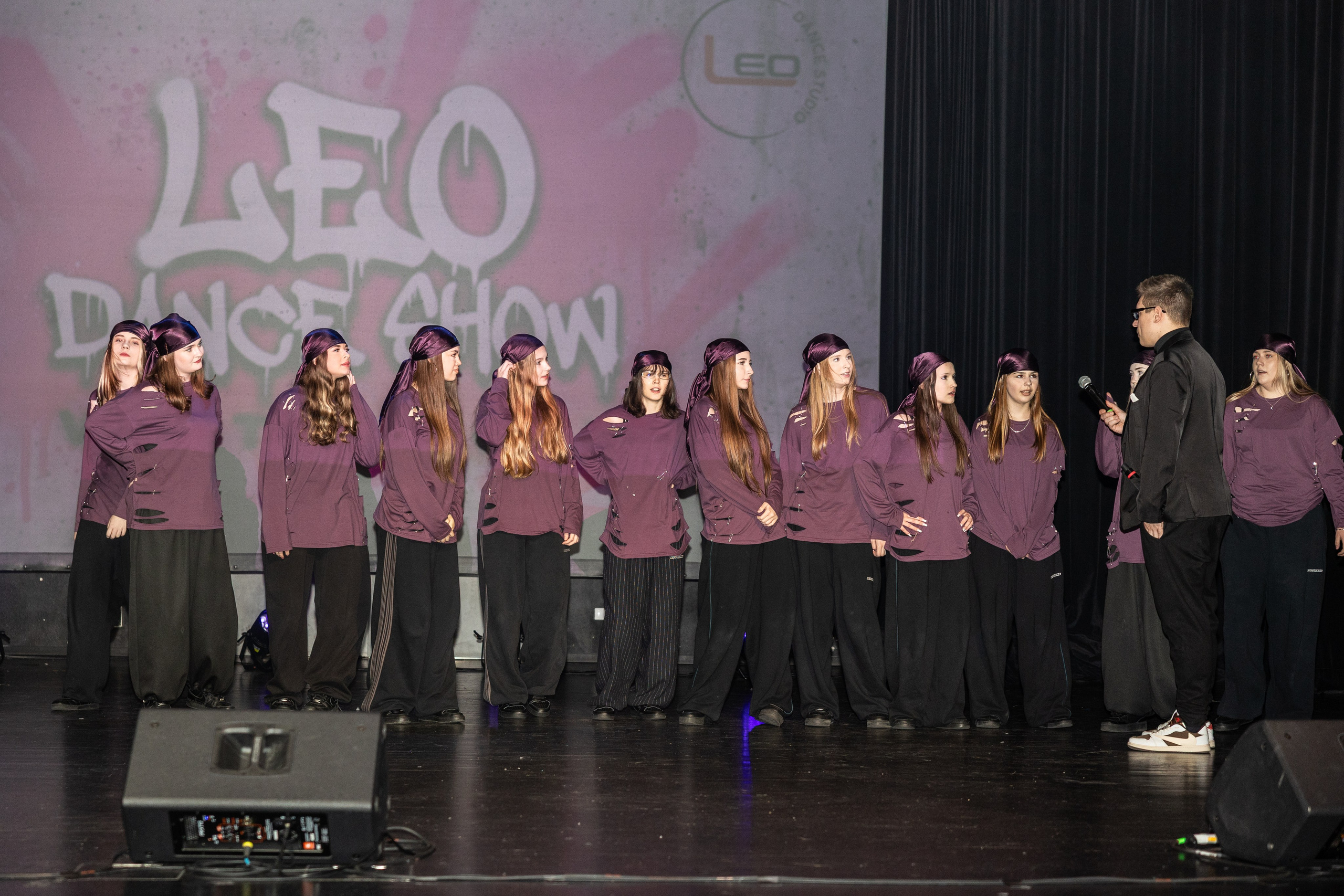 LEO DANCE SHOW WINTER 2025. Семейный и детский фотограф в Варшаве Мила Бобровская