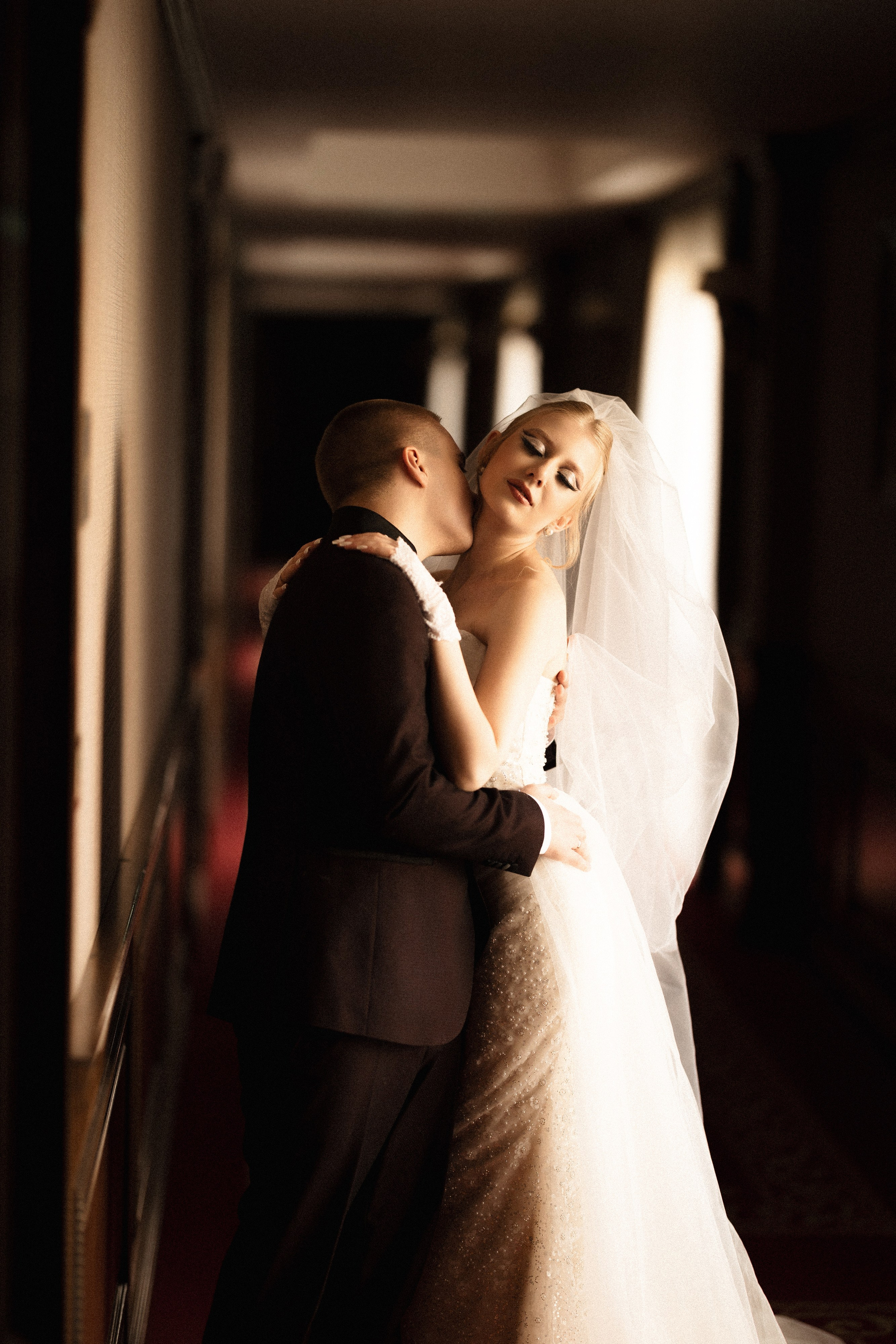 Once upon a time at the ORION Hotel. Азимжан Нуритдинходжаев — свадебный фотограф