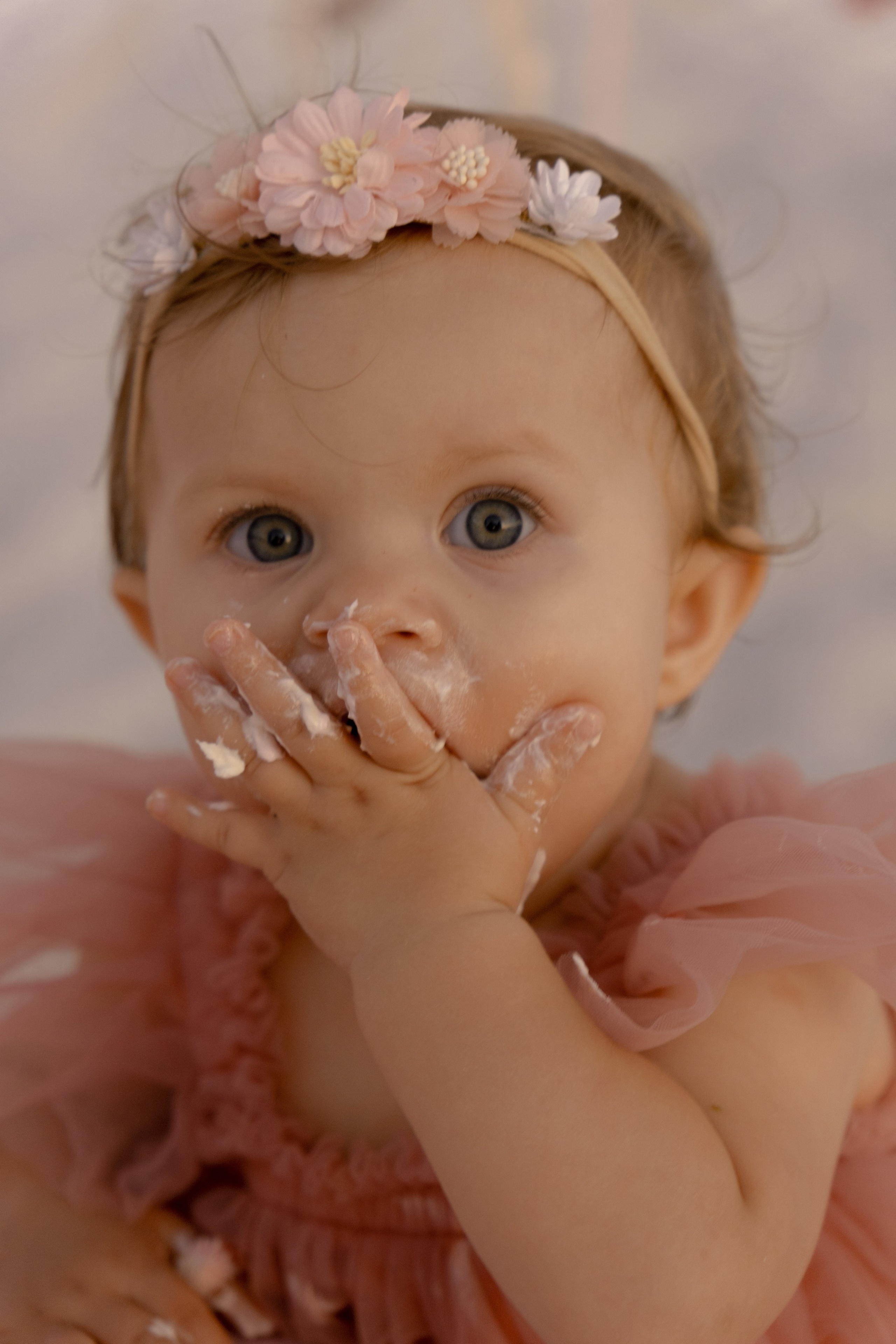 Karolina 1 year party. Photographer Vladmir Gladkov