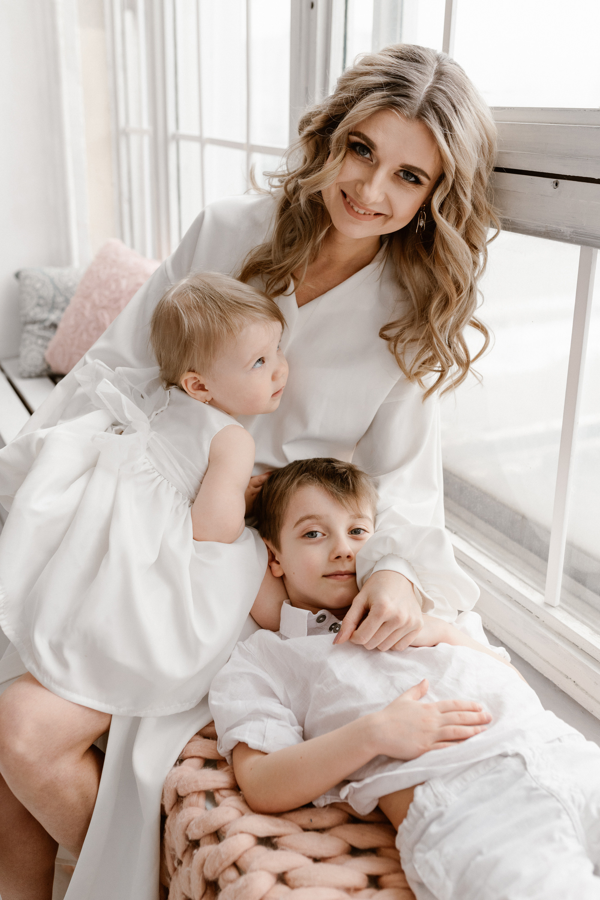 Polina, Marcin i Monika. Wedding photographer Warsaw and Europe