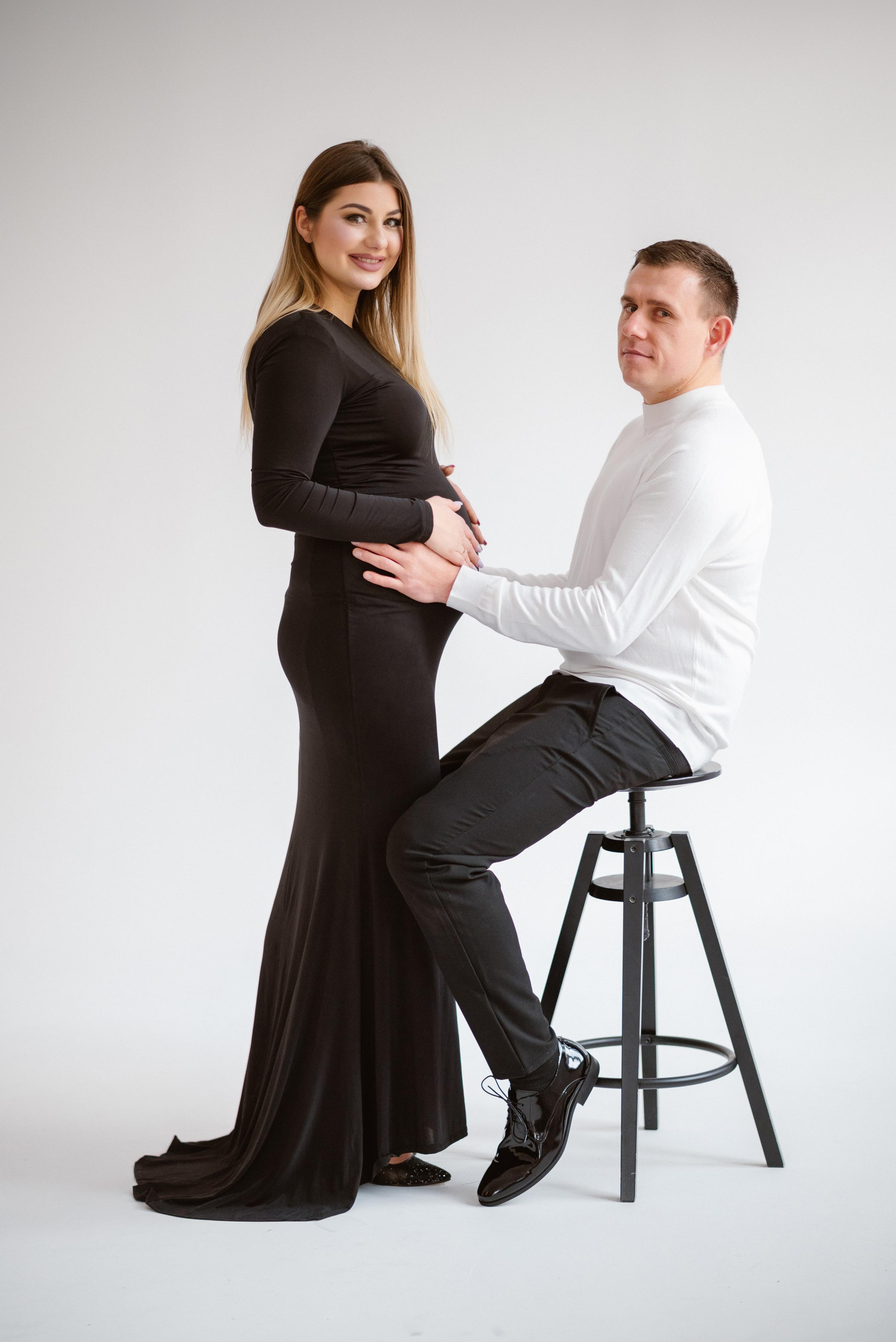 Brzuskowa sesja. Wedding photographer Warsaw and Europe