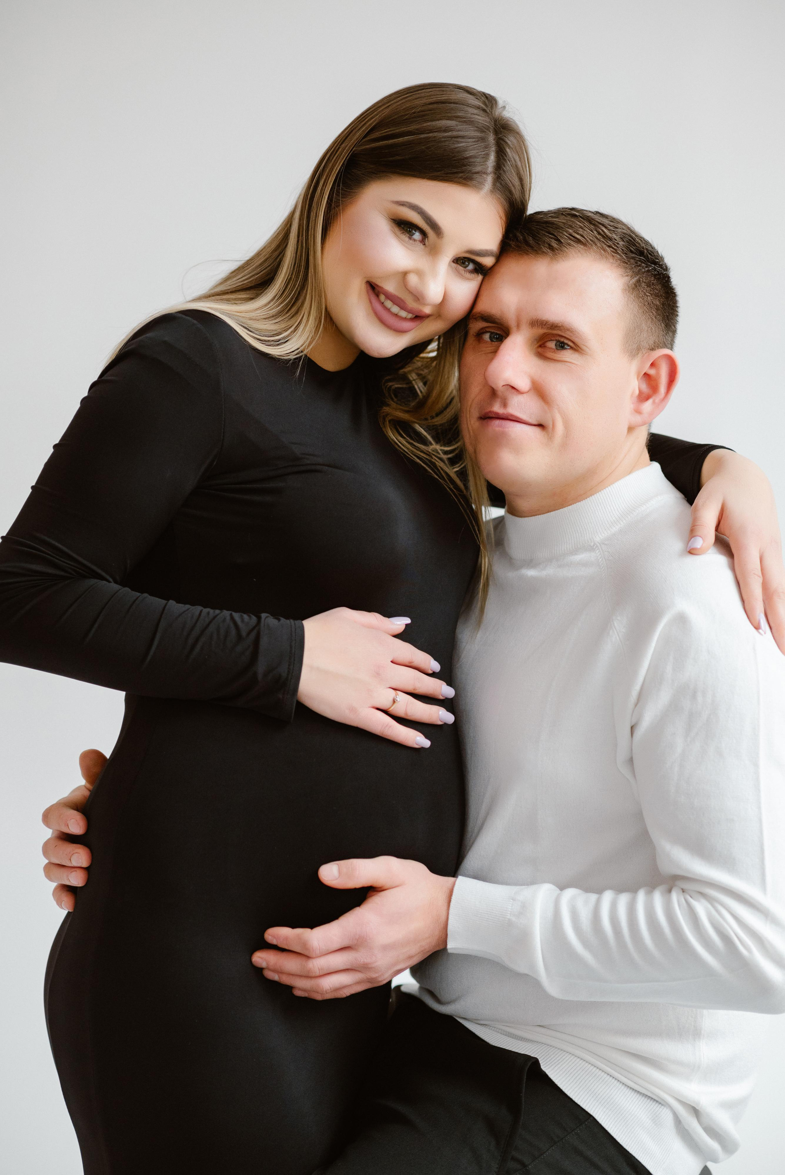 Brzuskowa sesja. Wedding photographer Warsaw and Europe