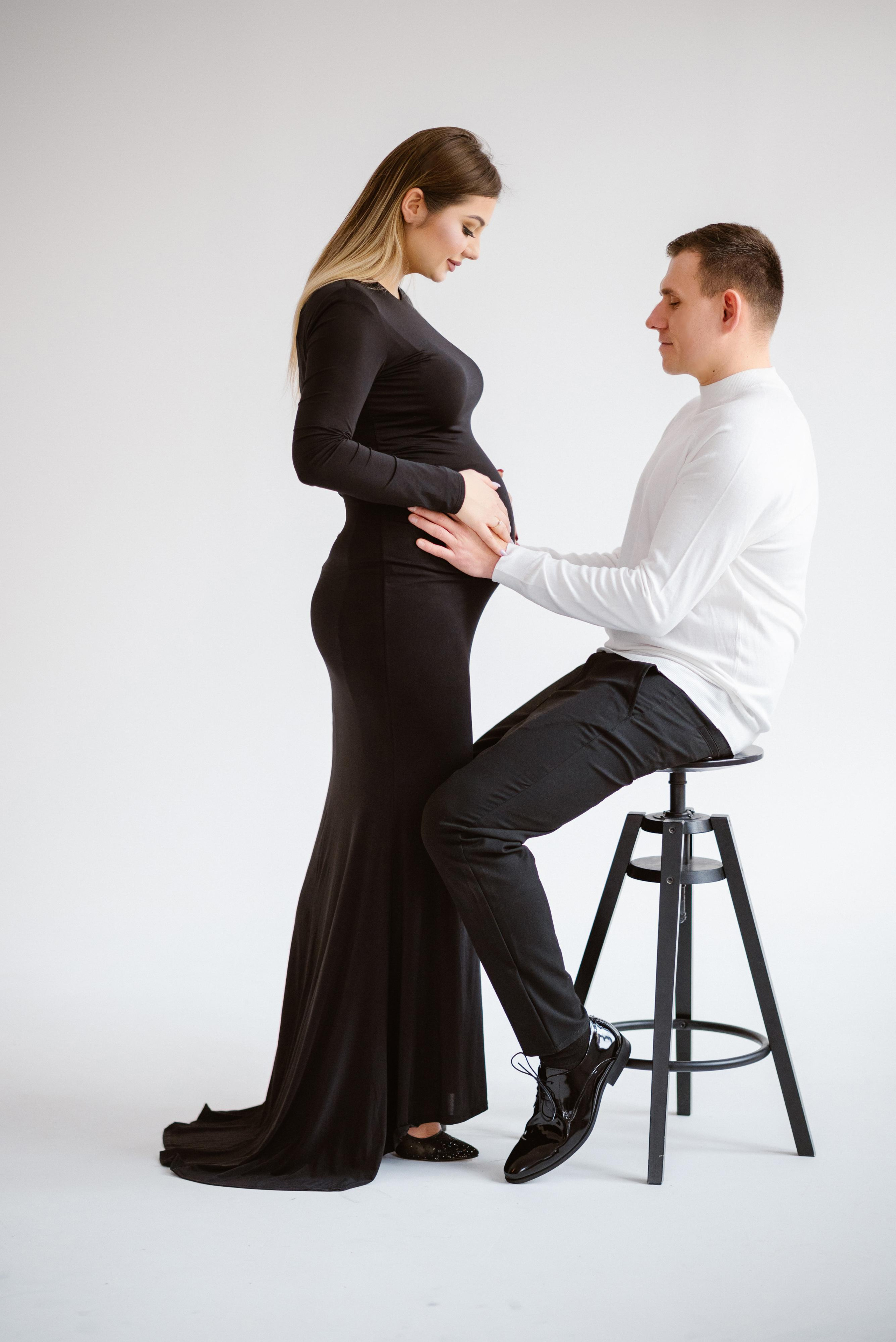 Brzuskowa sesja. Wedding photographer Warsaw and Europe