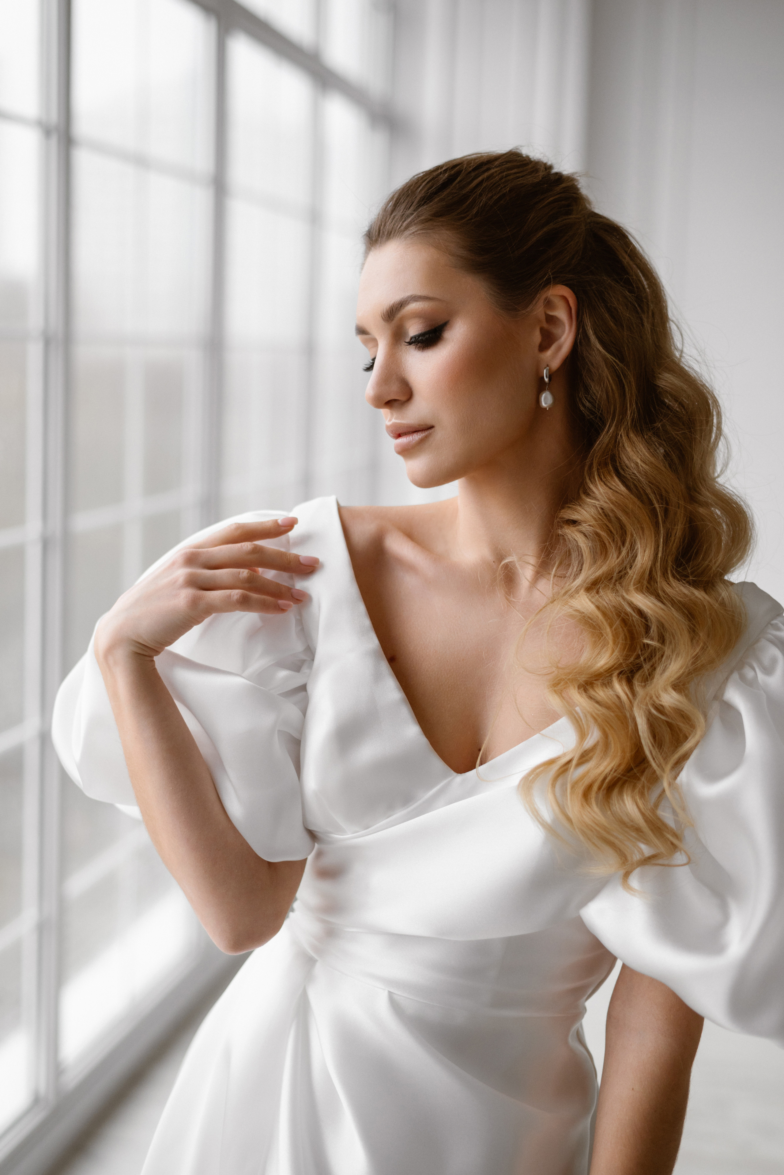 Suknia ślubna. Wedding photographer Warsaw and Europe