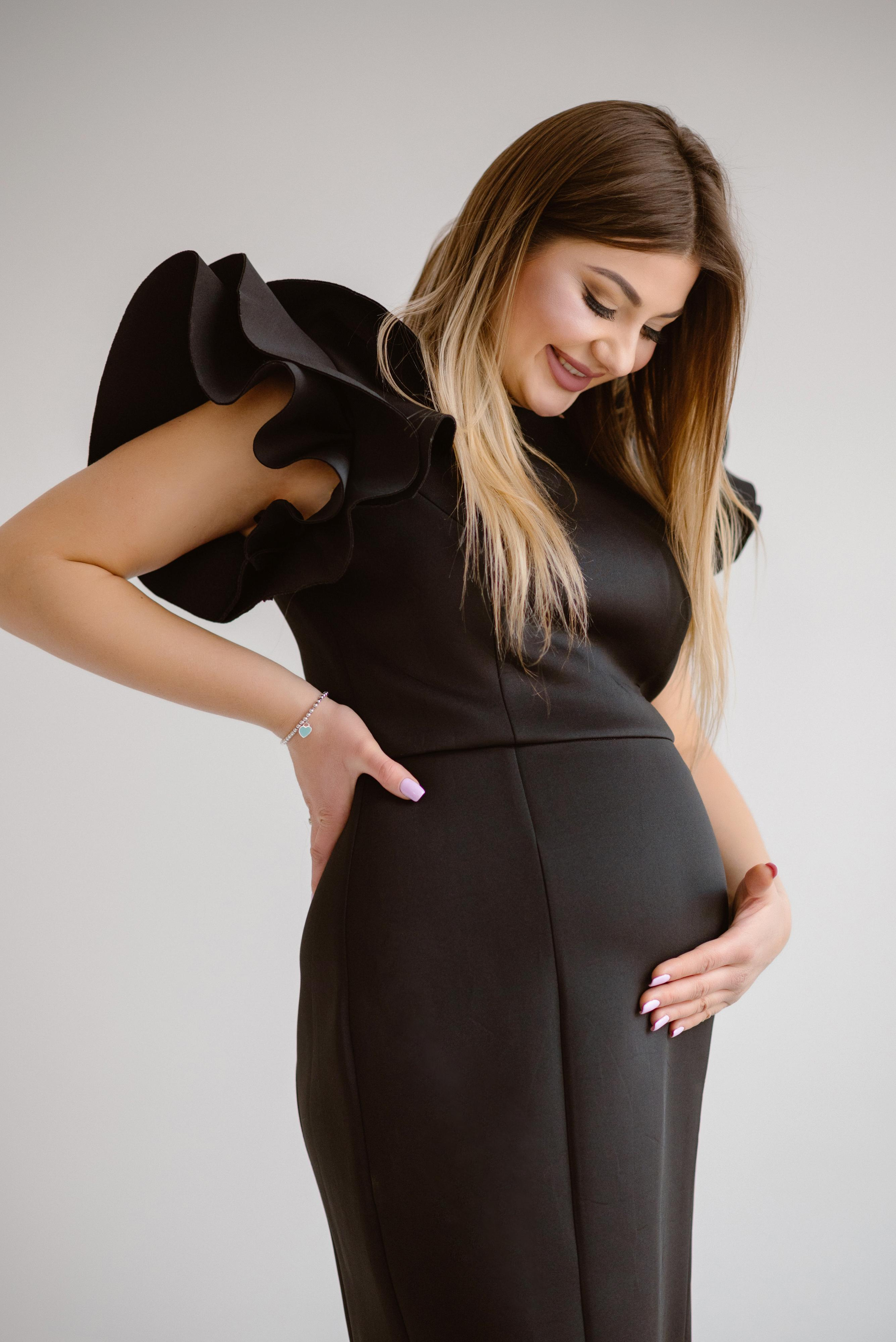 Brzuskowa sesja. Wedding photographer Warsaw and Europe