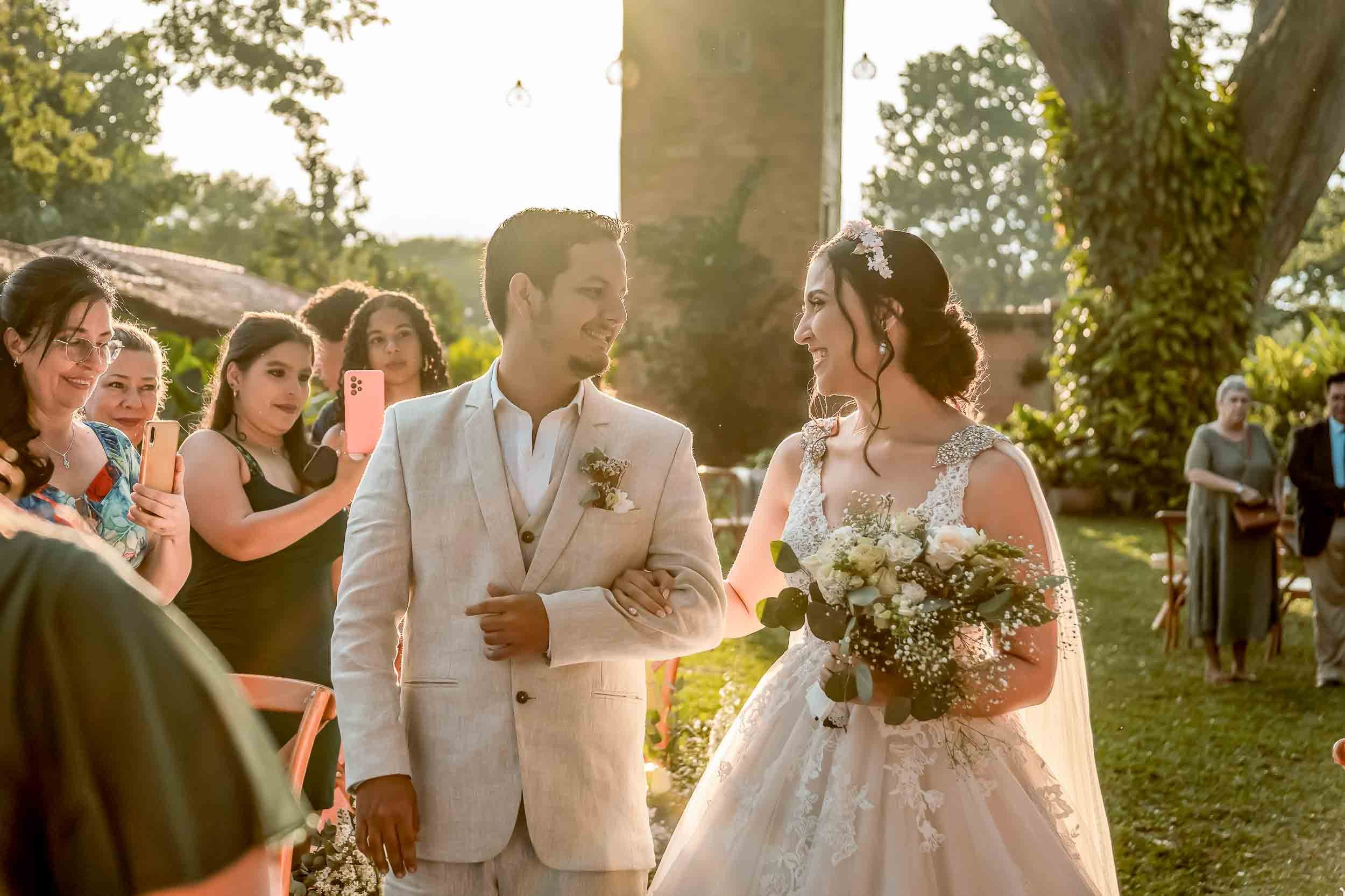 Boda en Cali. Hacienda Entre Rios - Daniela & Rodrigo. Karen Ortiz Photography / Fotógrafo profesional en Cali - Colombia