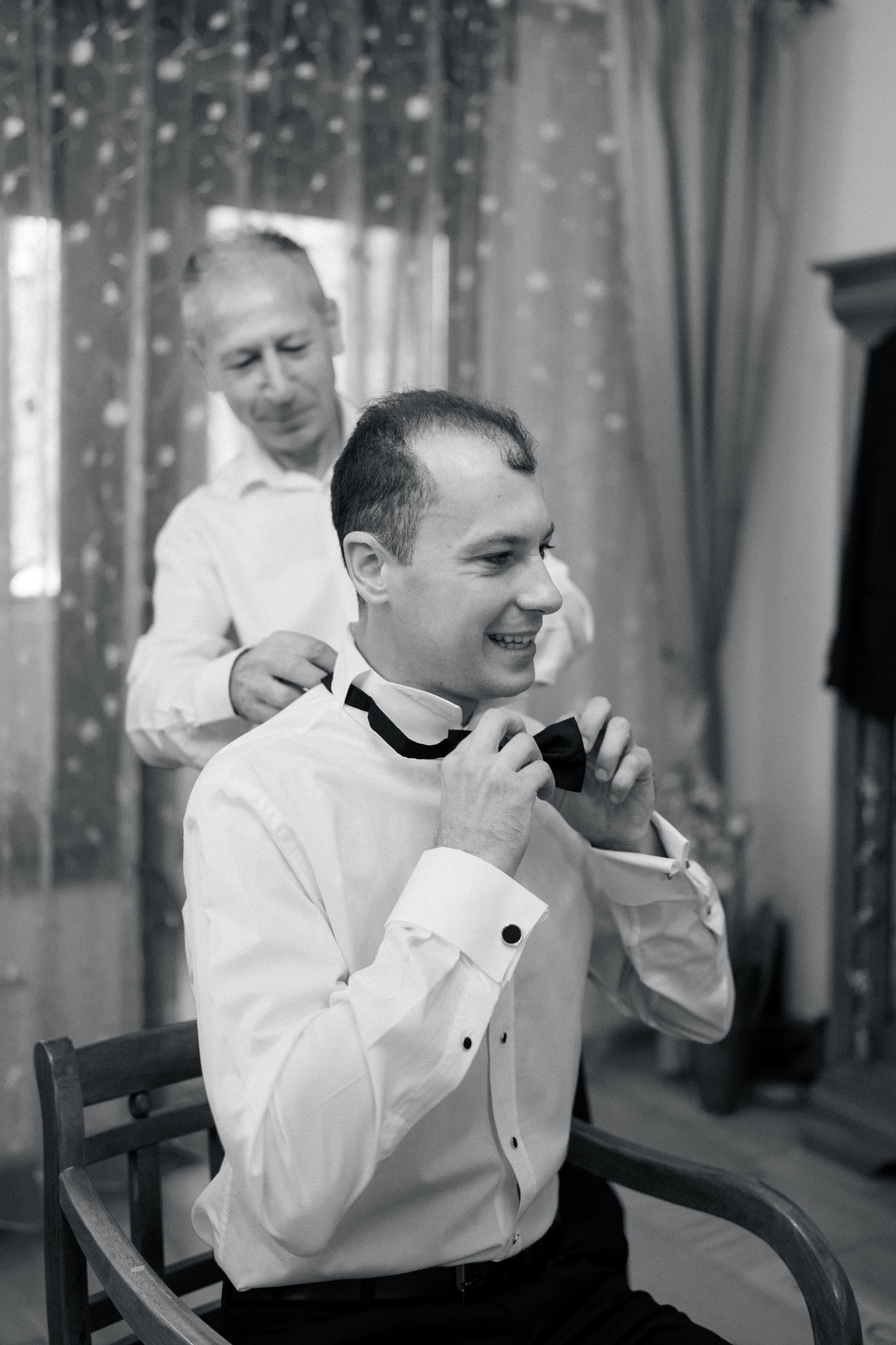 Elly & Andrew. Destination Wedding Photographer Alex Pasarelu