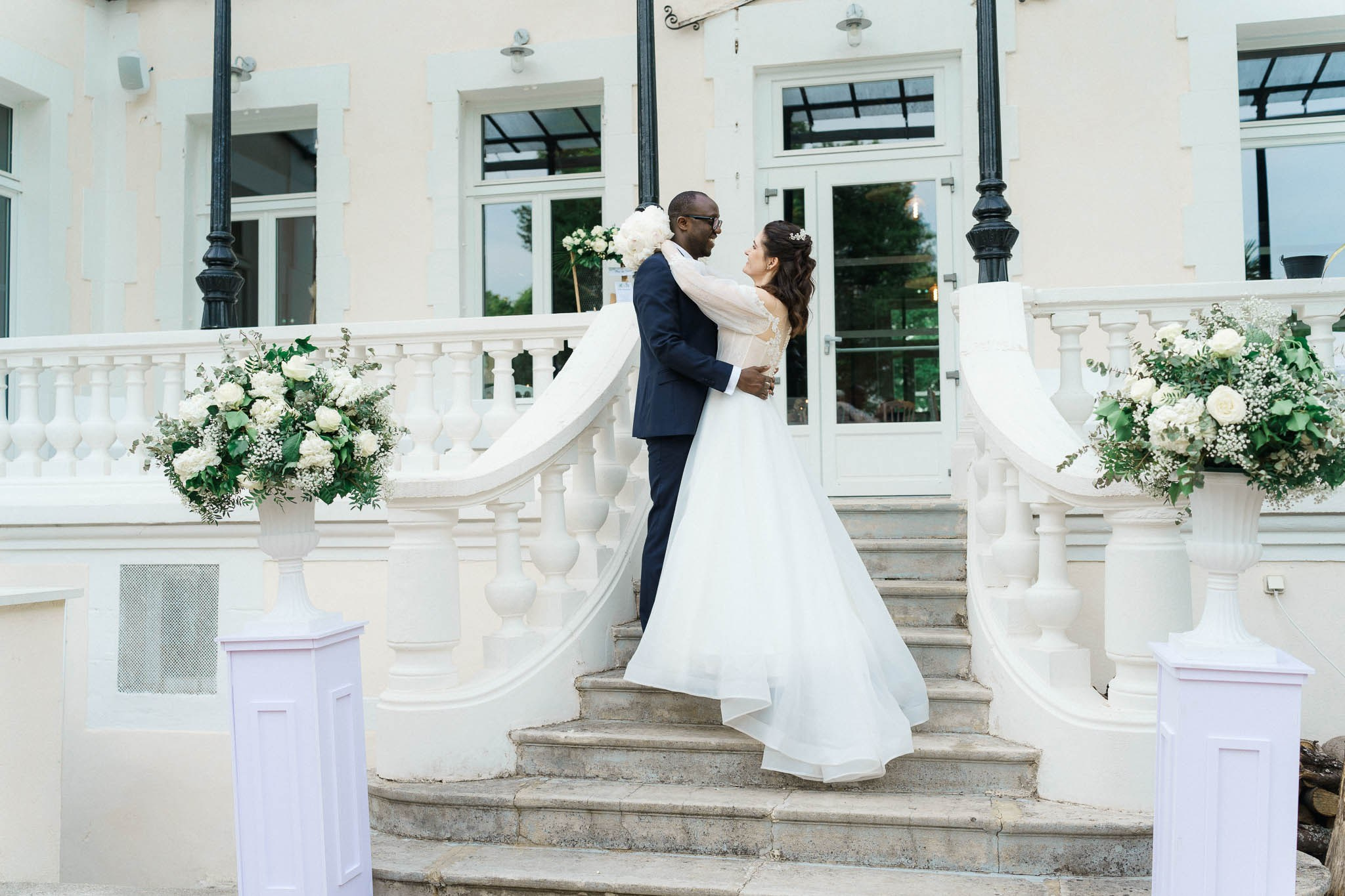K& F, destination wedding photographer in L’Orangerie de l’Orée du Bois, France