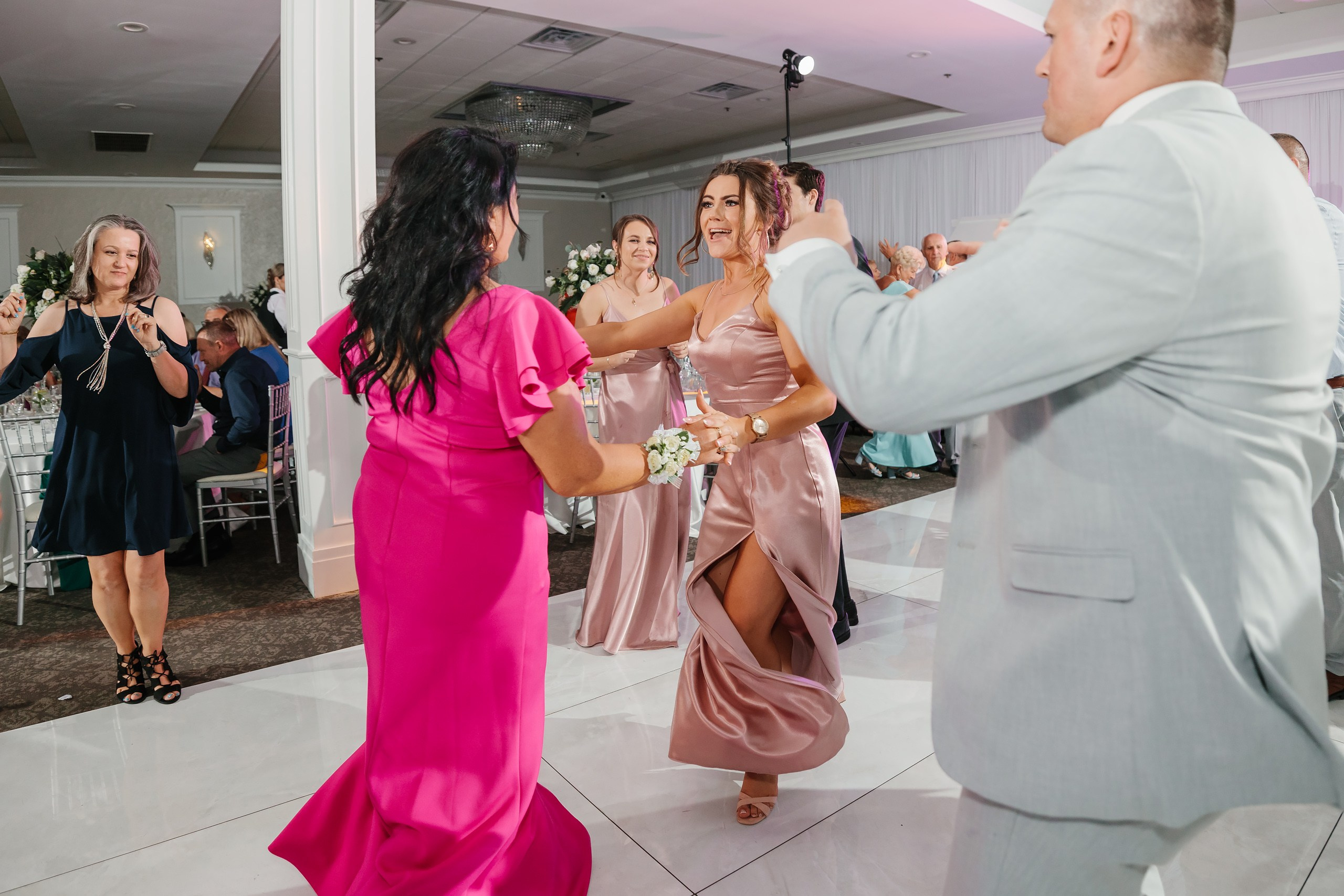 31.08.2024 Wedding. Wedding family event photographer in Chicago Nick Yushevich