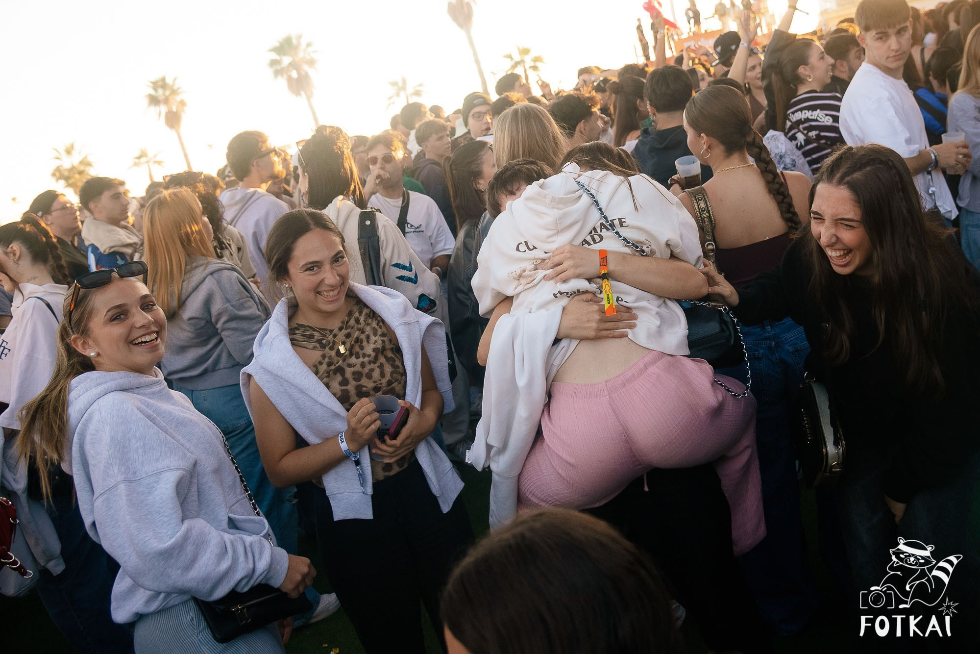 Fotos Costa Sonora 2026 Alicante Día 2 — busca tu foto y encuentra amigos del festival | FOTKAI