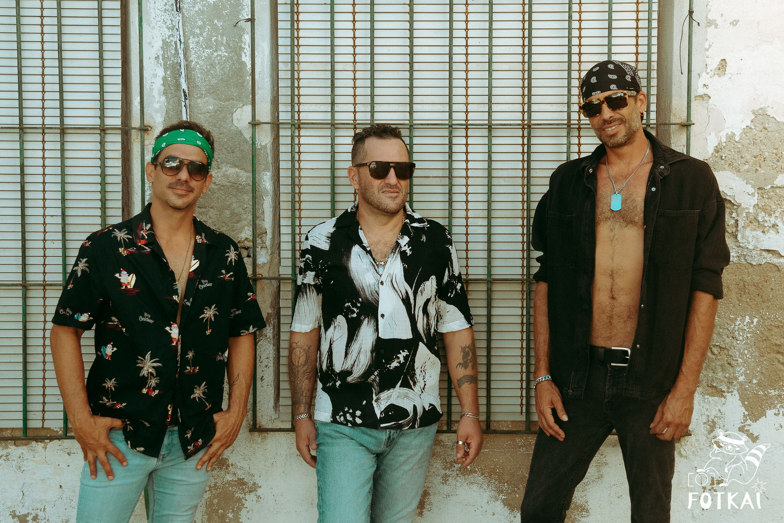 Stones of the Coast en Café Aljibe Rojales: Reportaje fotográfico 30.08.25 | FOTKAI