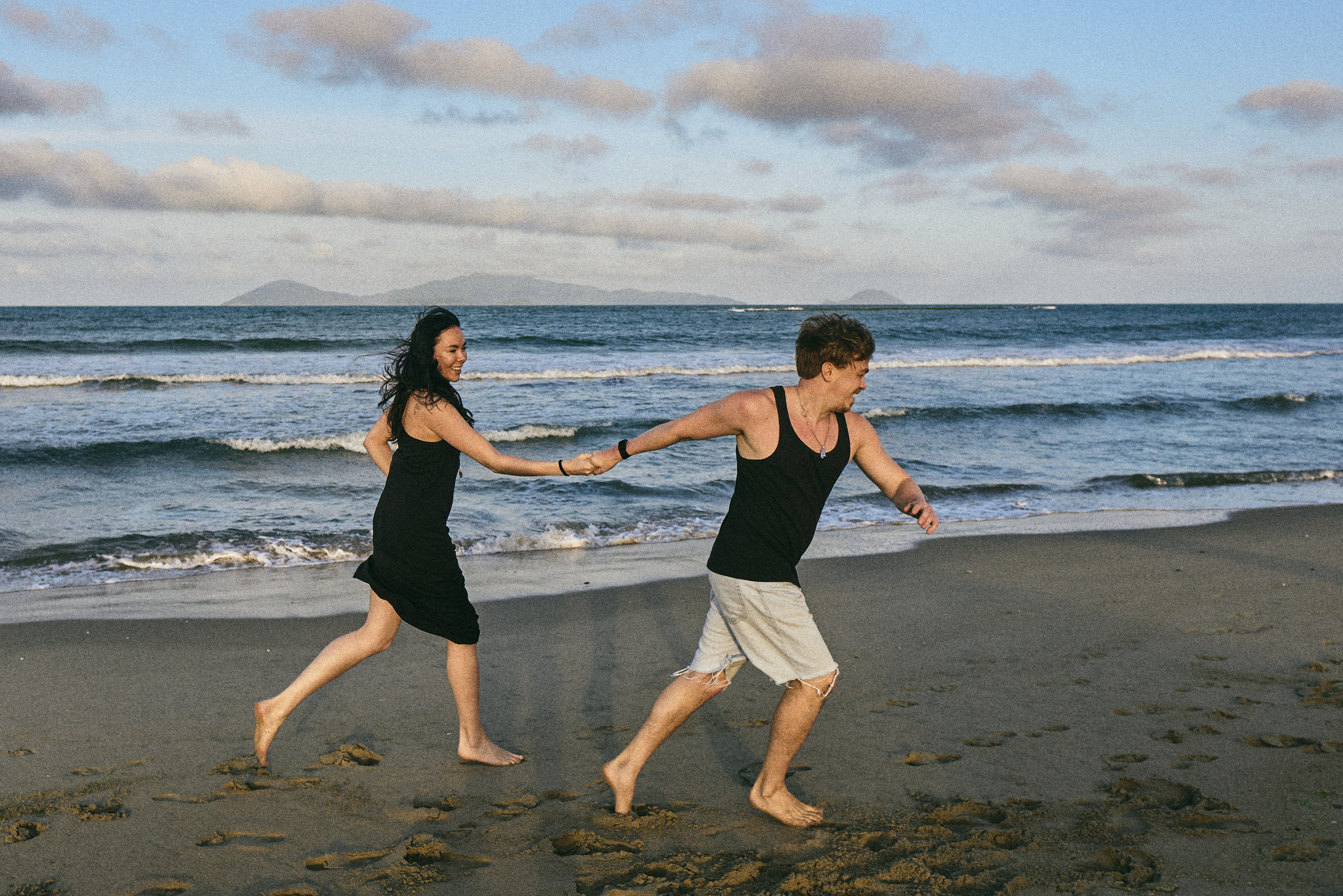 Lifestyle Photographer in Hoi An & Da Nang Love stories, family & wedding photography
