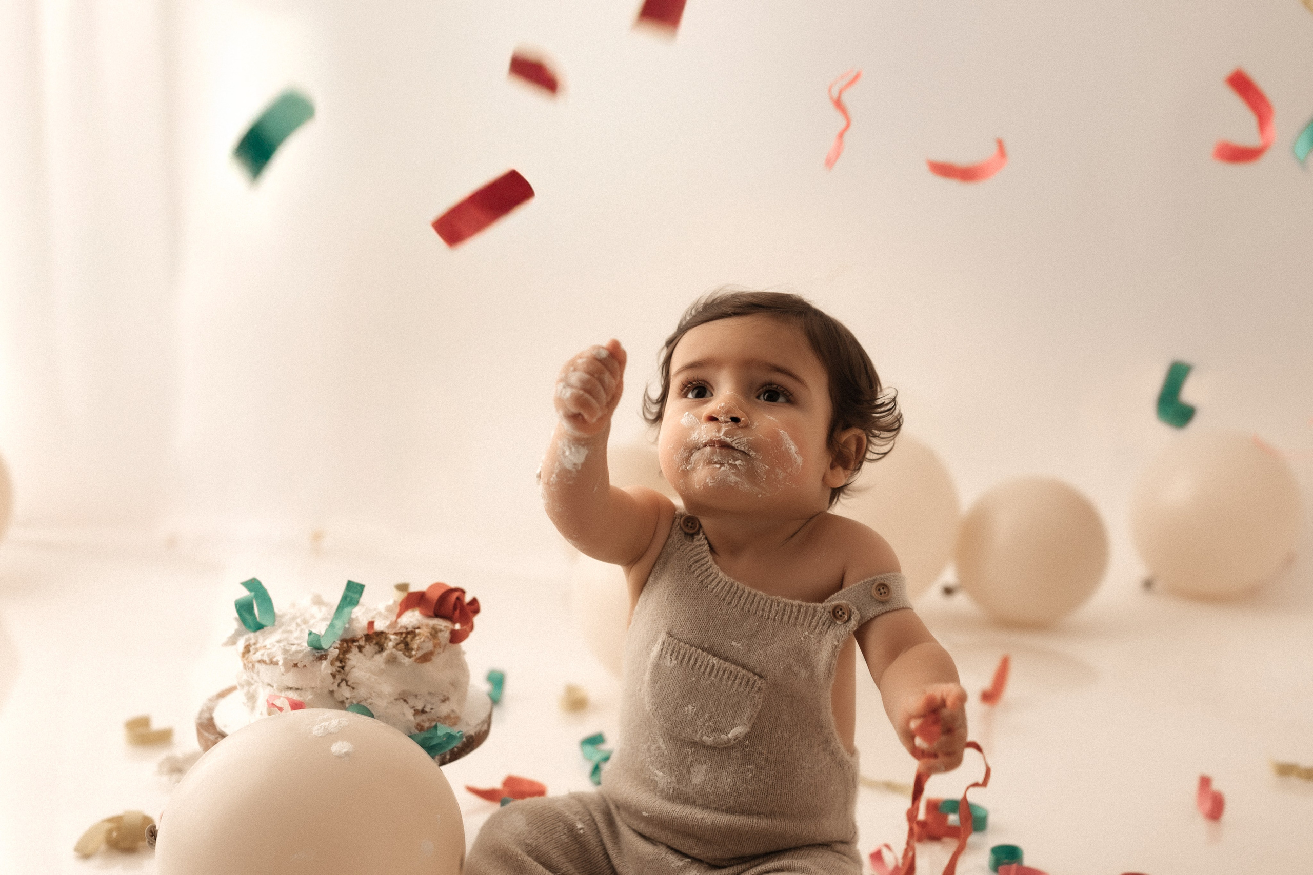 7. Smash Cake. Fotógrafa de Casamentos e Família em Braga — Alexandra Mieres Photography