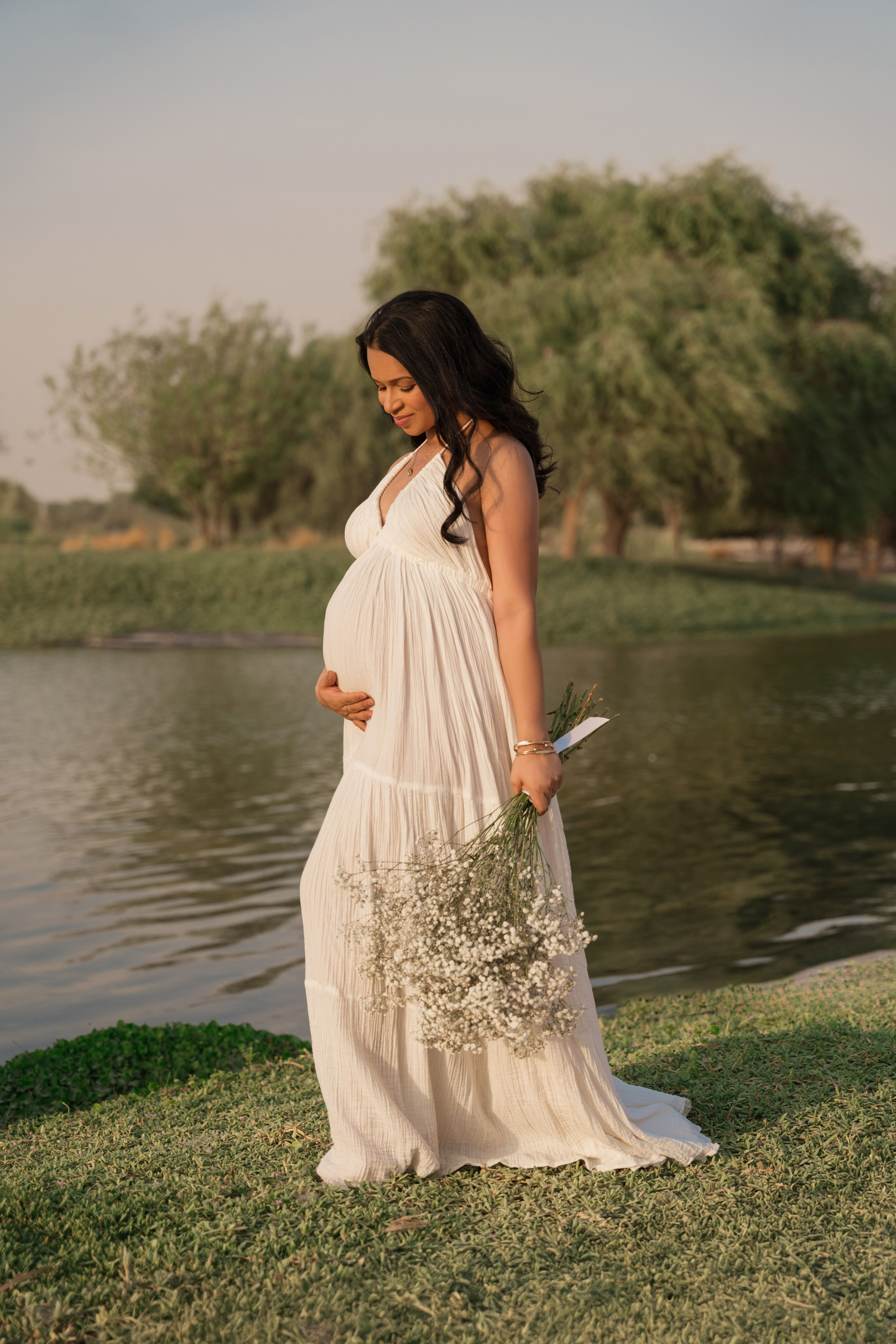 By the lake. Angela Iakovleva — Family Photographer in Dubai