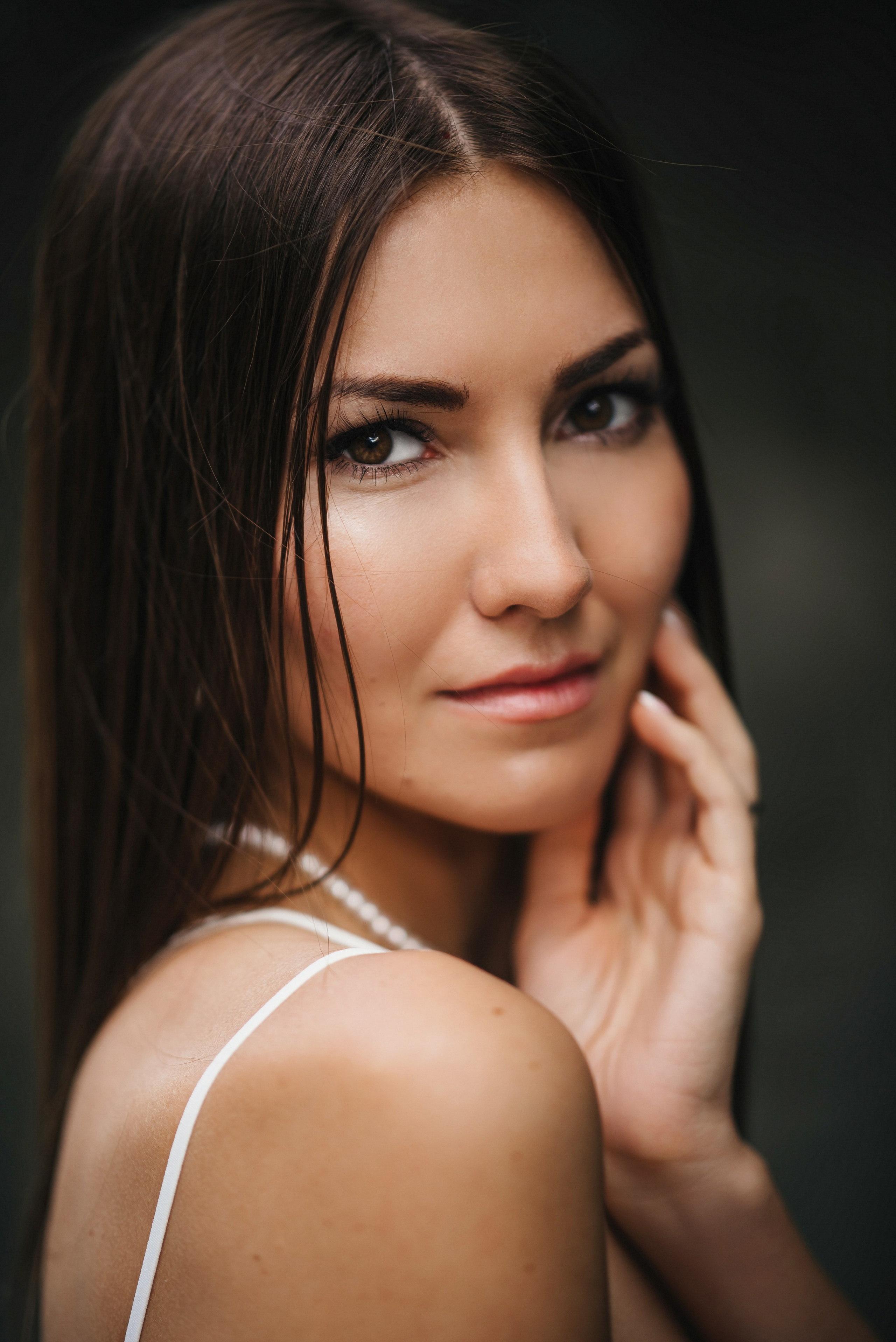 Dmitrii & Albina. Photographer Emil Nalbantov Professional photographer & retoucher