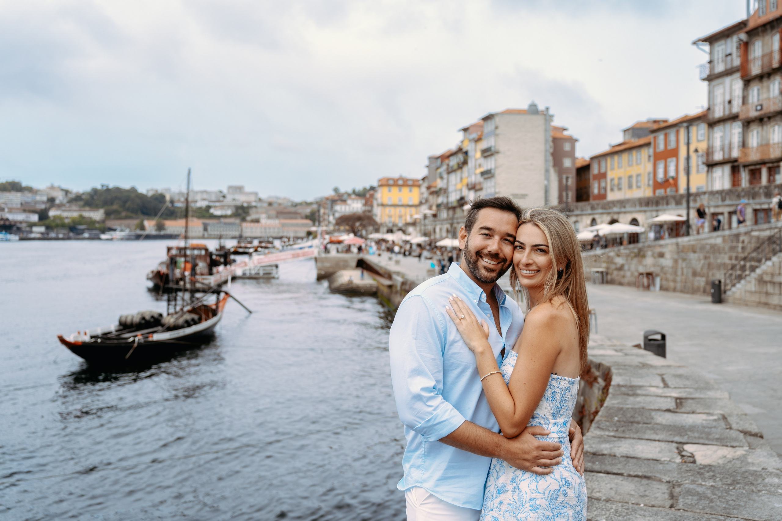 LOVE STORY IN PORTO. Sessões de fotos e vídeos, tours fotográficos em Portugal — WePortugal